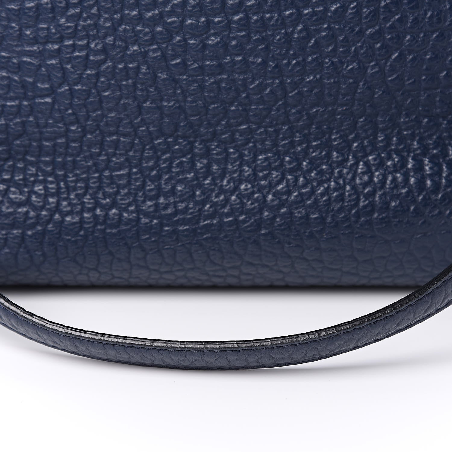 Burberry Signature Grain Large Mildenhall Shoulder Bag Blue Carbon 11 of 15