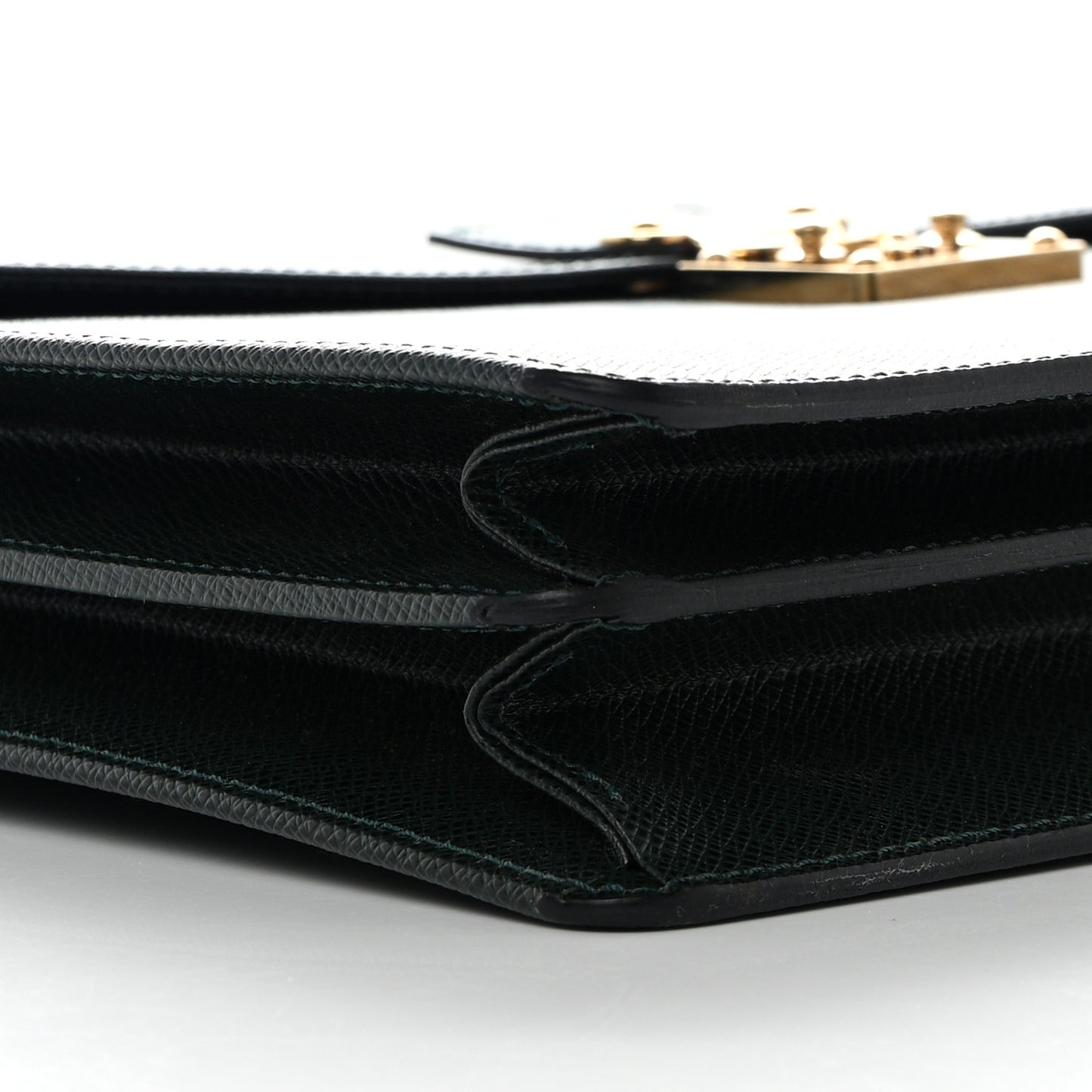 Taiga Neo Robusto 2 Compartment Briefcase Epicea
