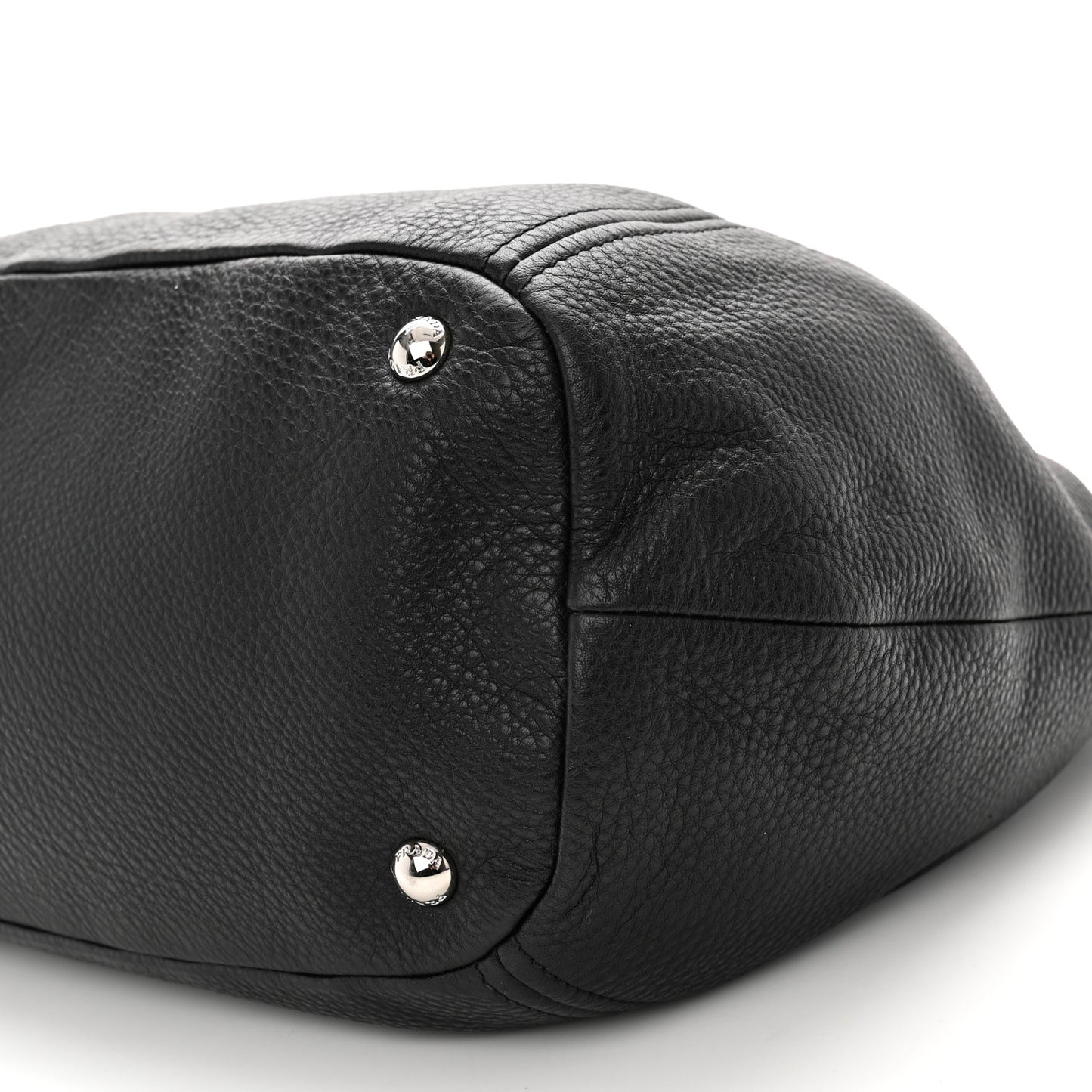 Vitello Phenix Hobo Black