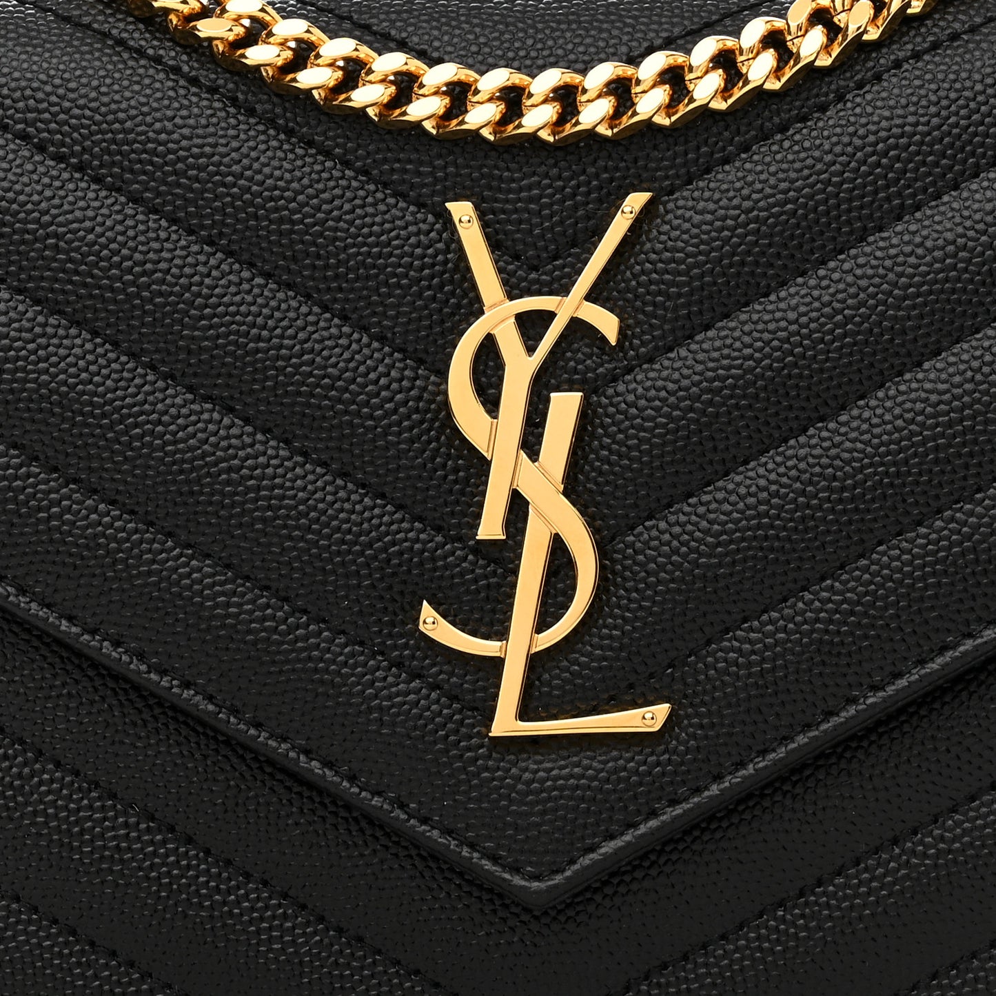 Grain De Poudre Matelasse Chevron Monogram Chain Wallet Black