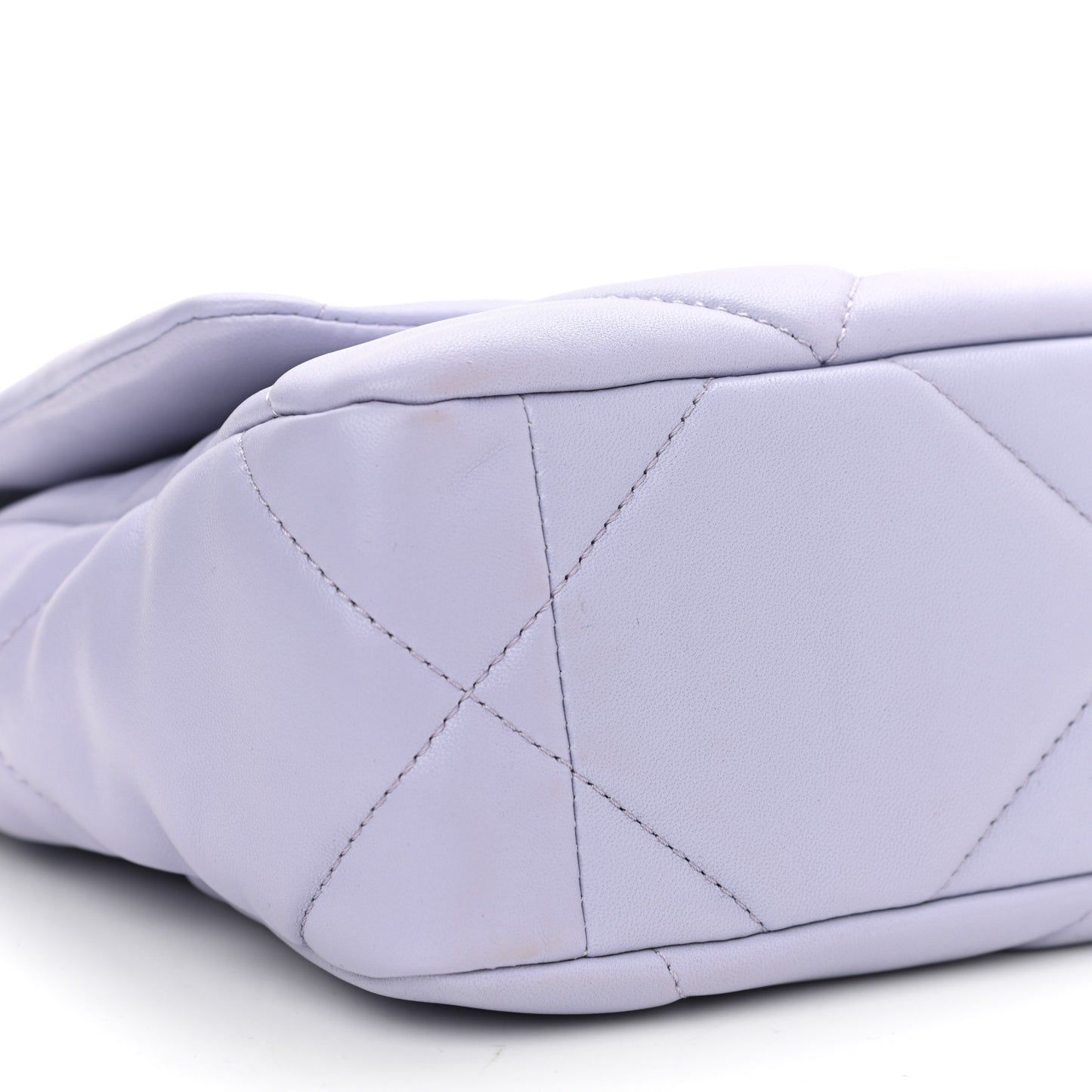 Lambskin Quilted Medium Chanel 19 Flap Light Purple