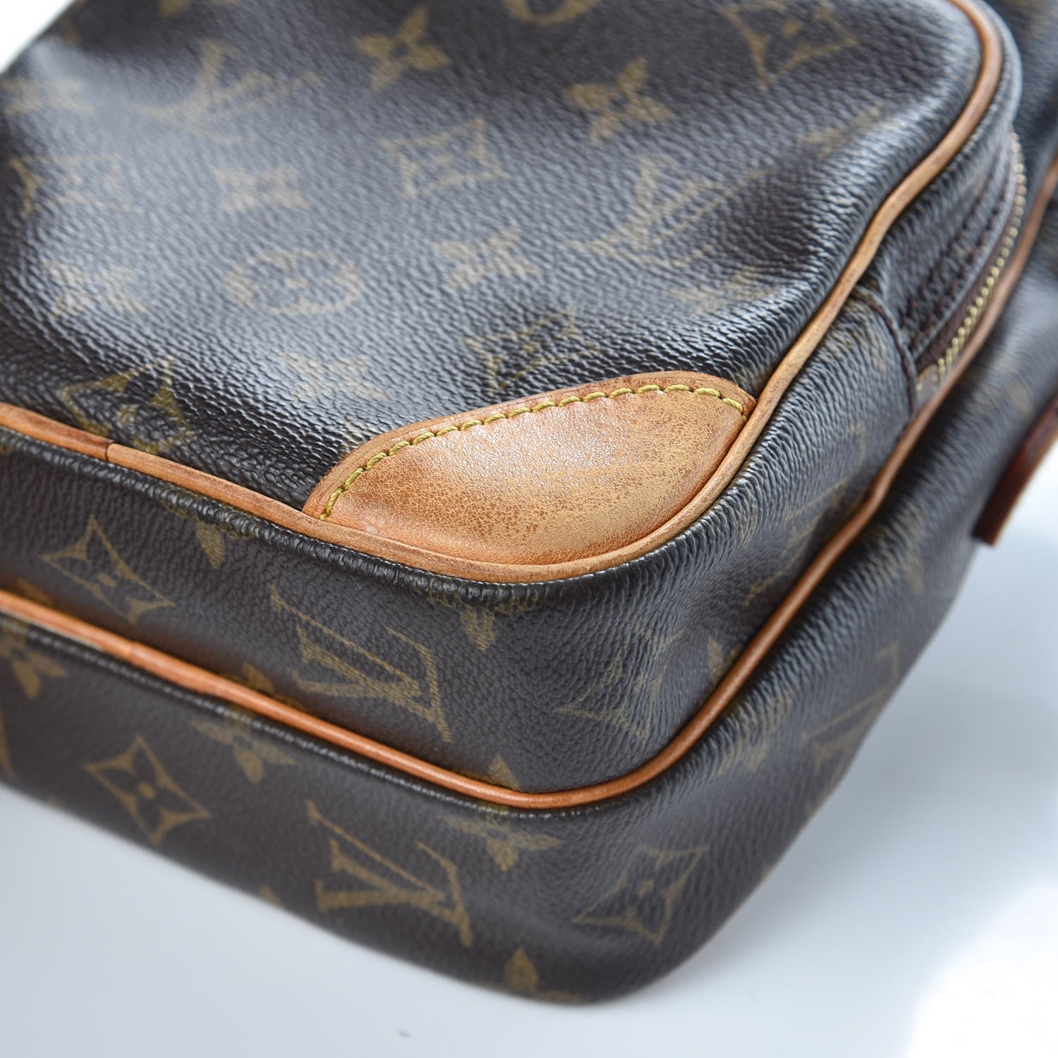 Louis Vuitton Monogram Amazone 7 of 14