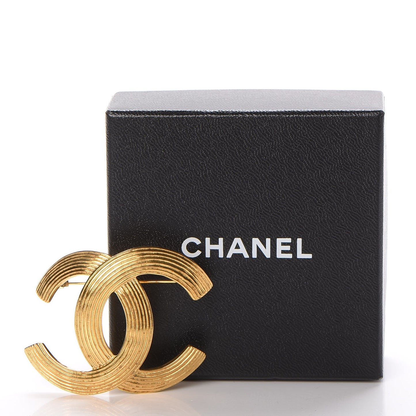 CC Large Brooch Gold