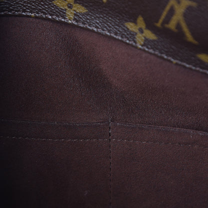 Louis Vuitton Monogram Metis 22 of 23