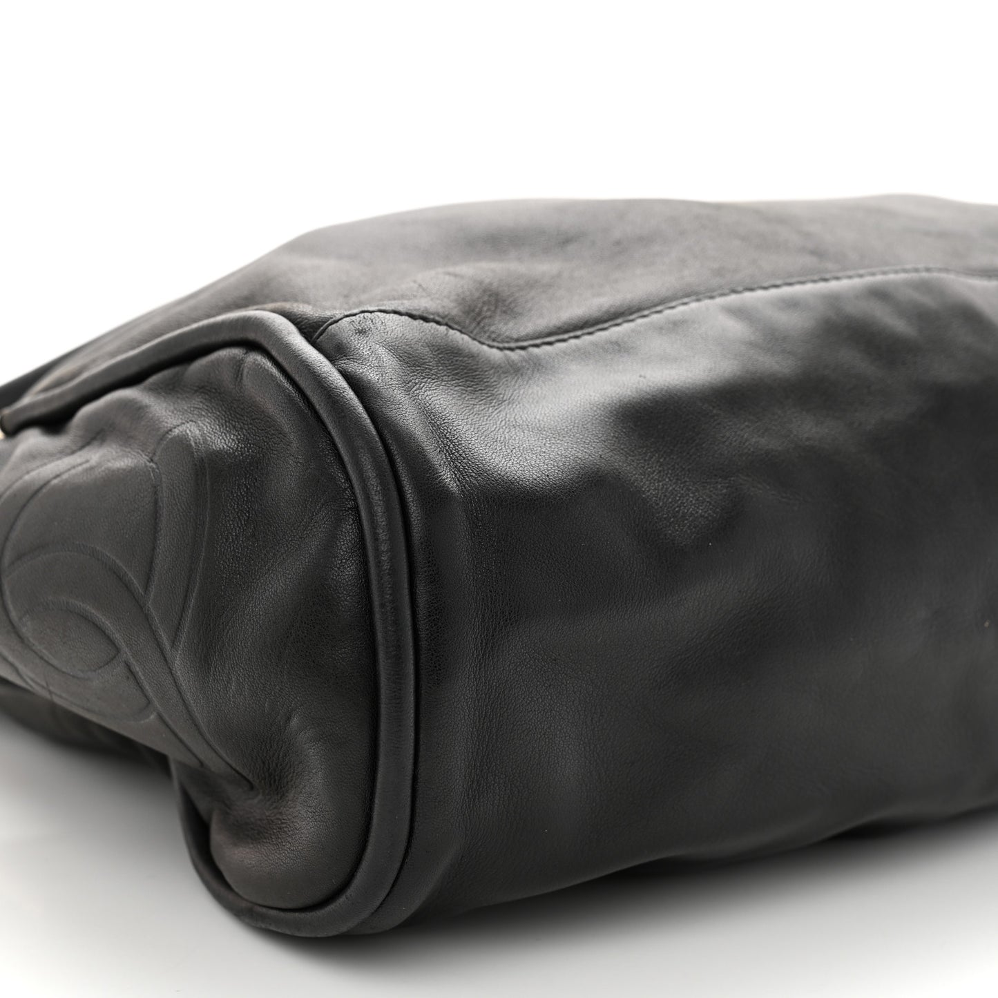 Lambskin Large Ultimate Soft Tote Black