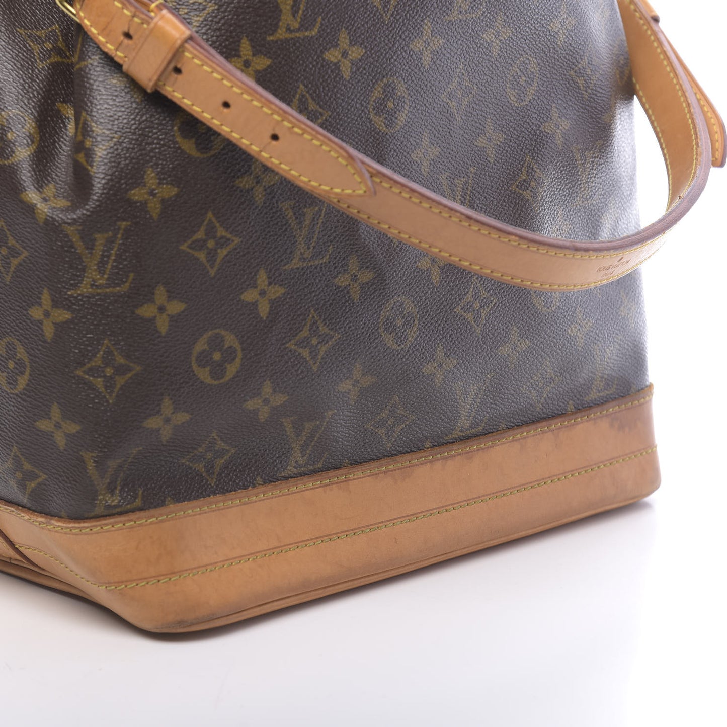 Monogram Noe