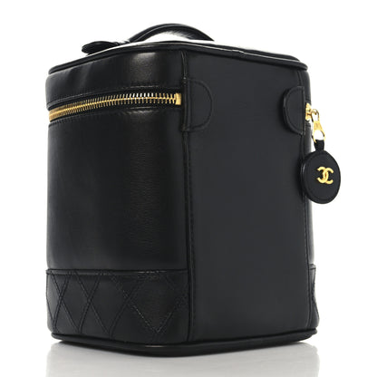 Chanel Lambskin Vanity Cosmetic Bag Black 3 of 8