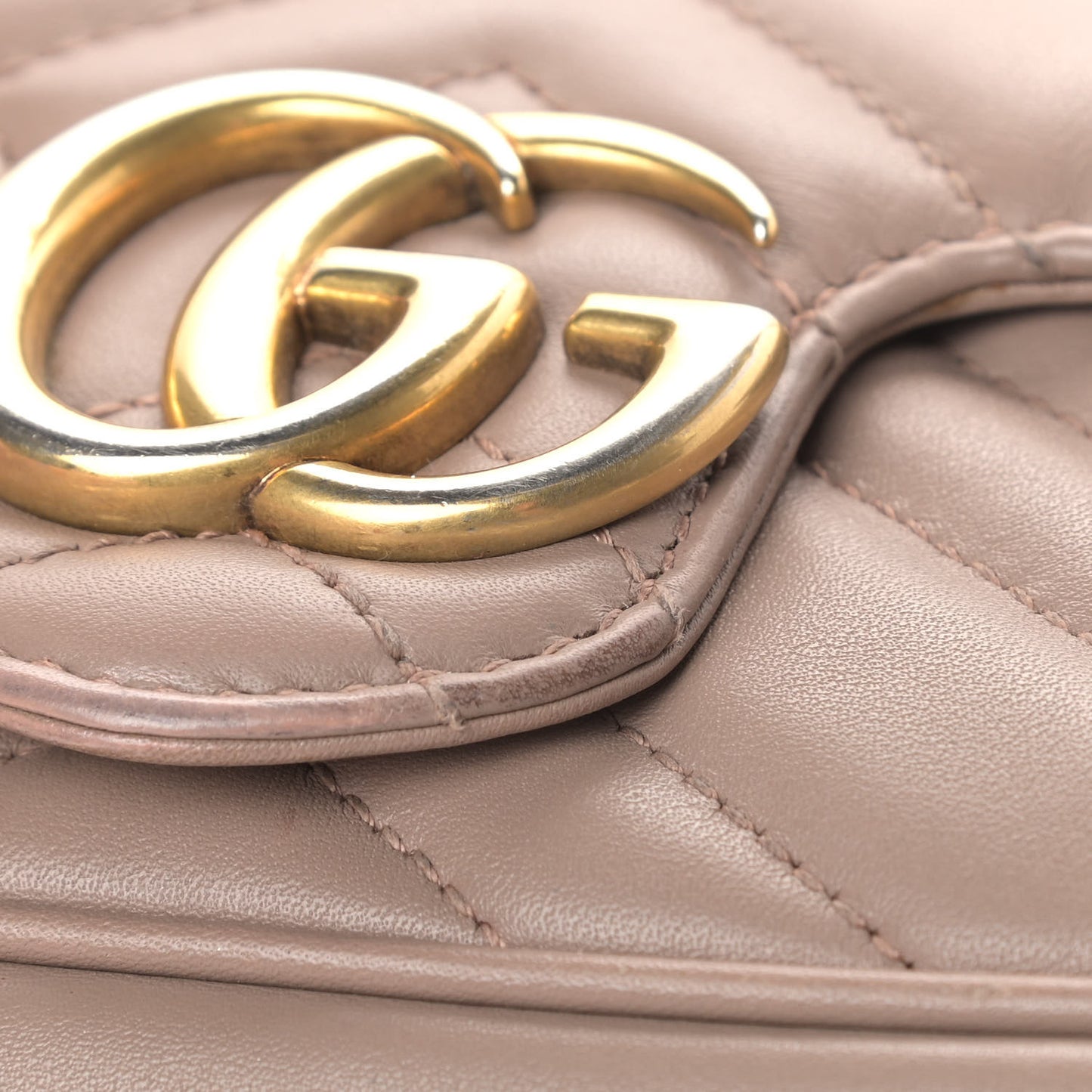 Calfskin Matelasse Super Mini GG Marmont Shoulder Bag Porcelain Rose