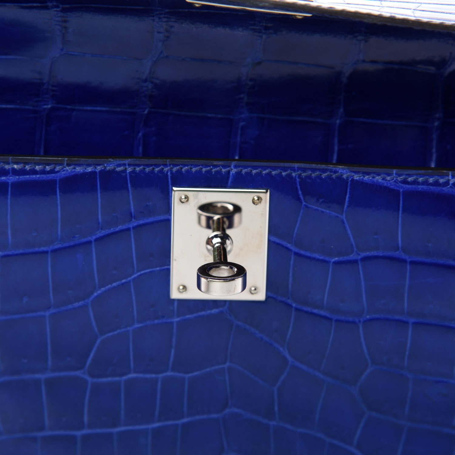 Hermes Shiny Niloticus Crocodile Kelly Cut Pochette Bleu Electrique 23 of 29