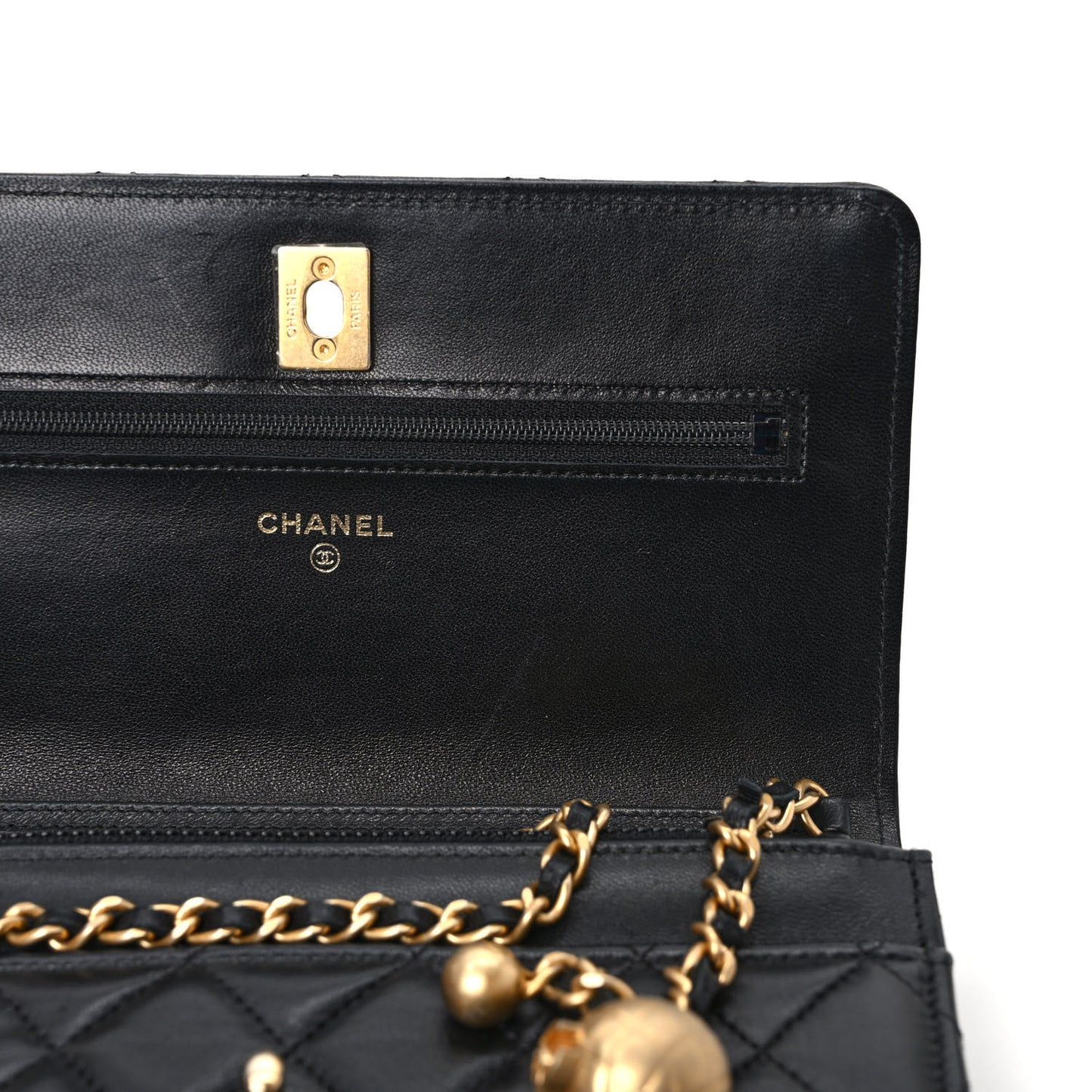 Lambskin Quilted Pearl Crush Wallet On Chain WOC Black