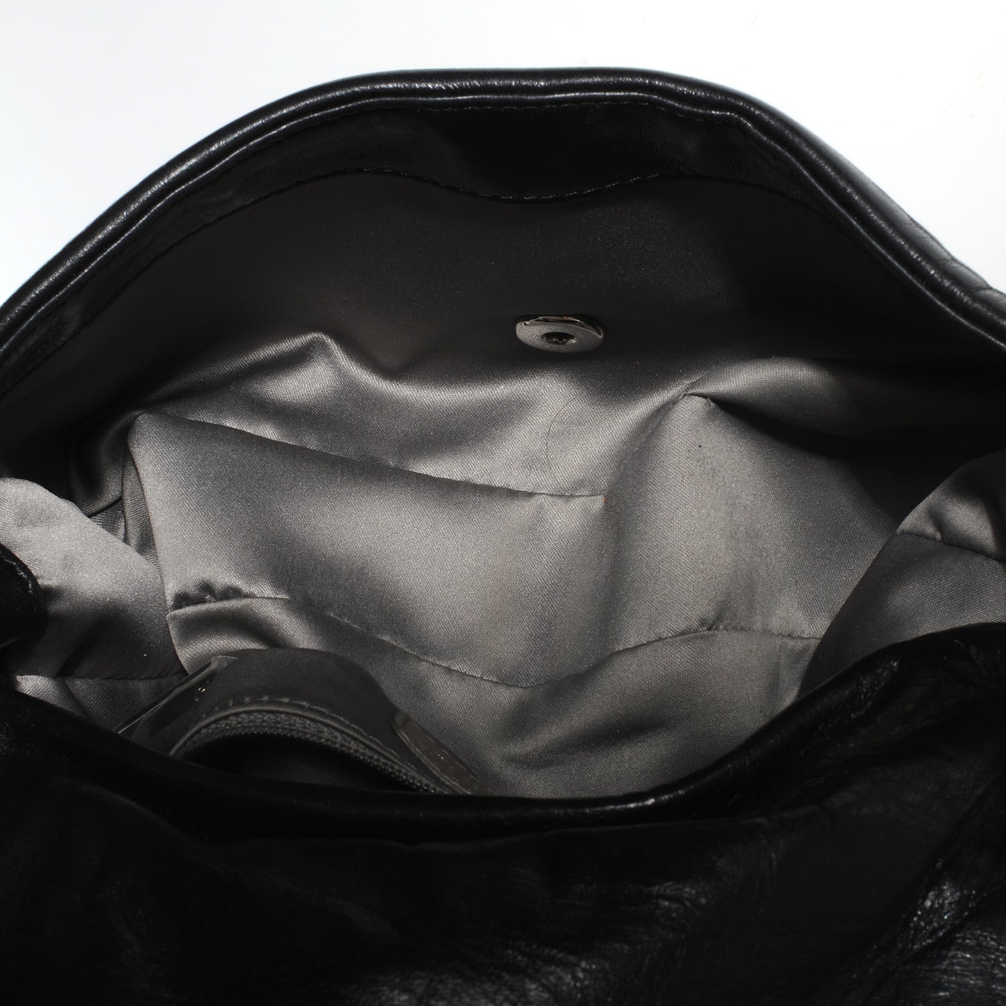 Lambskin Tweedy Flap Black