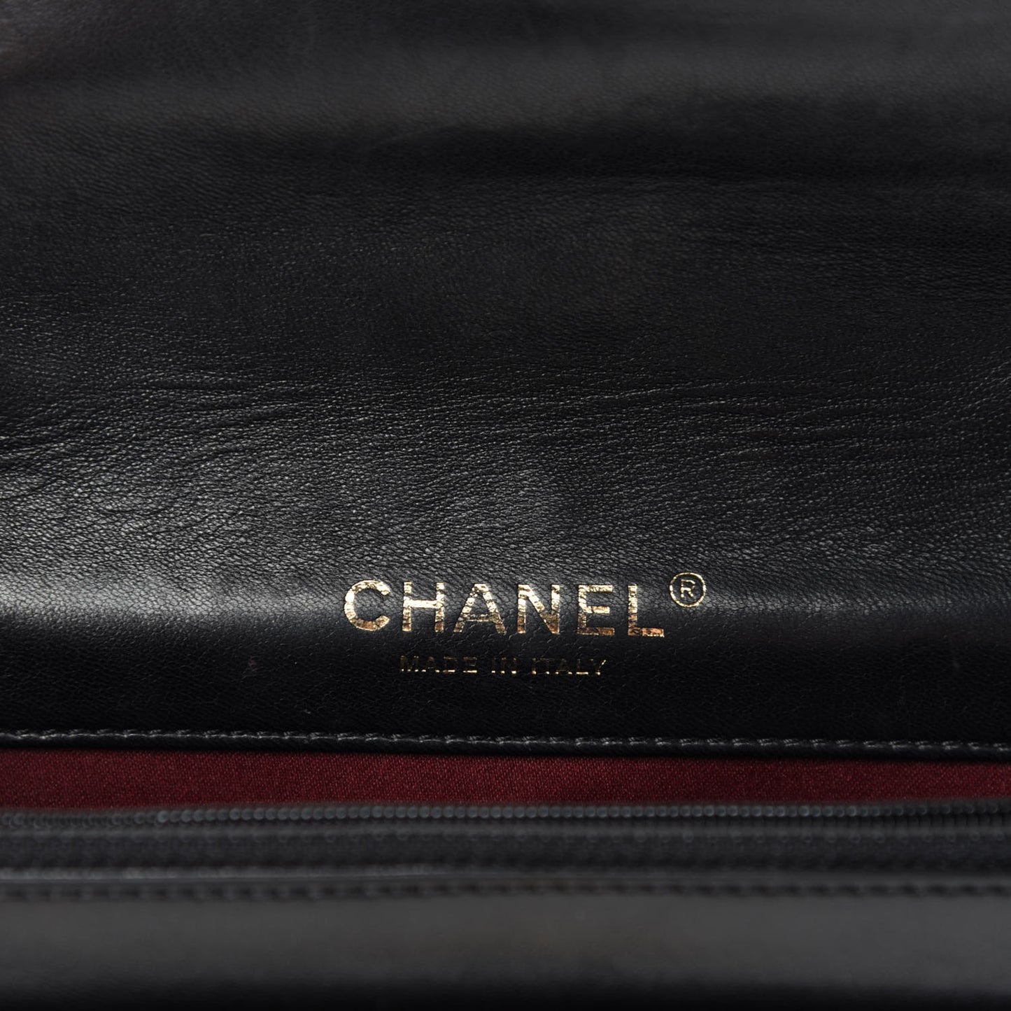 Lambskin Quilted Golden Class Wallet on Chain WOC Black