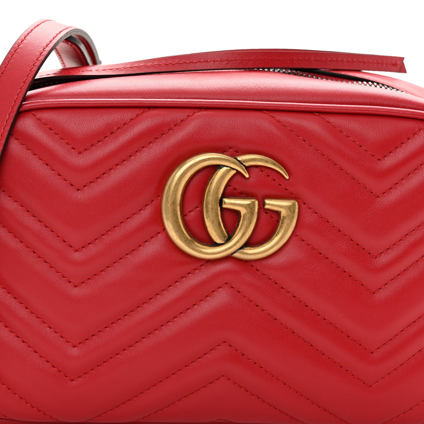 Calfskin Matelasse Small GG Marmont Chain Shoulder Bag Hibiscus Red