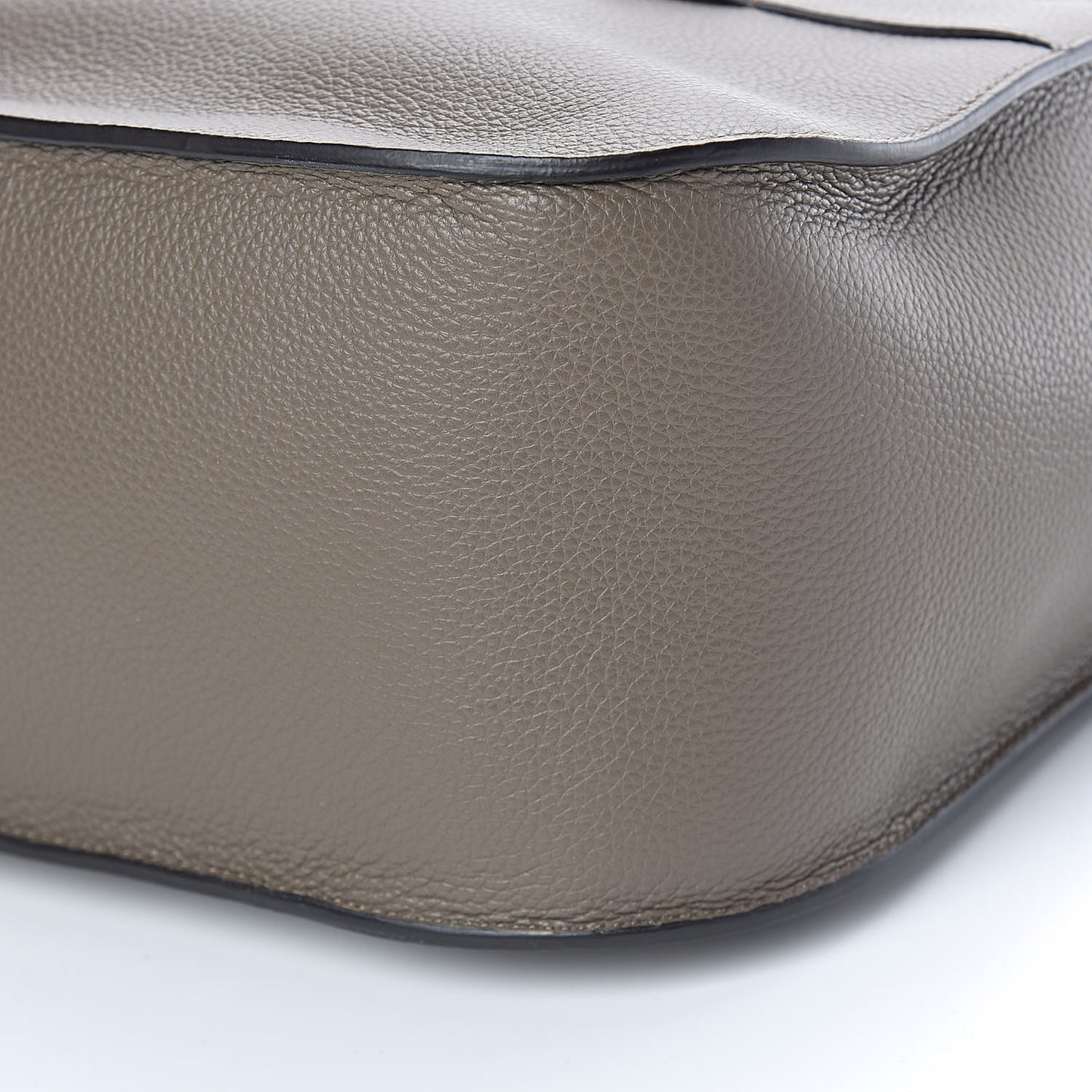 Classic Grain Amberley Hobo Clay