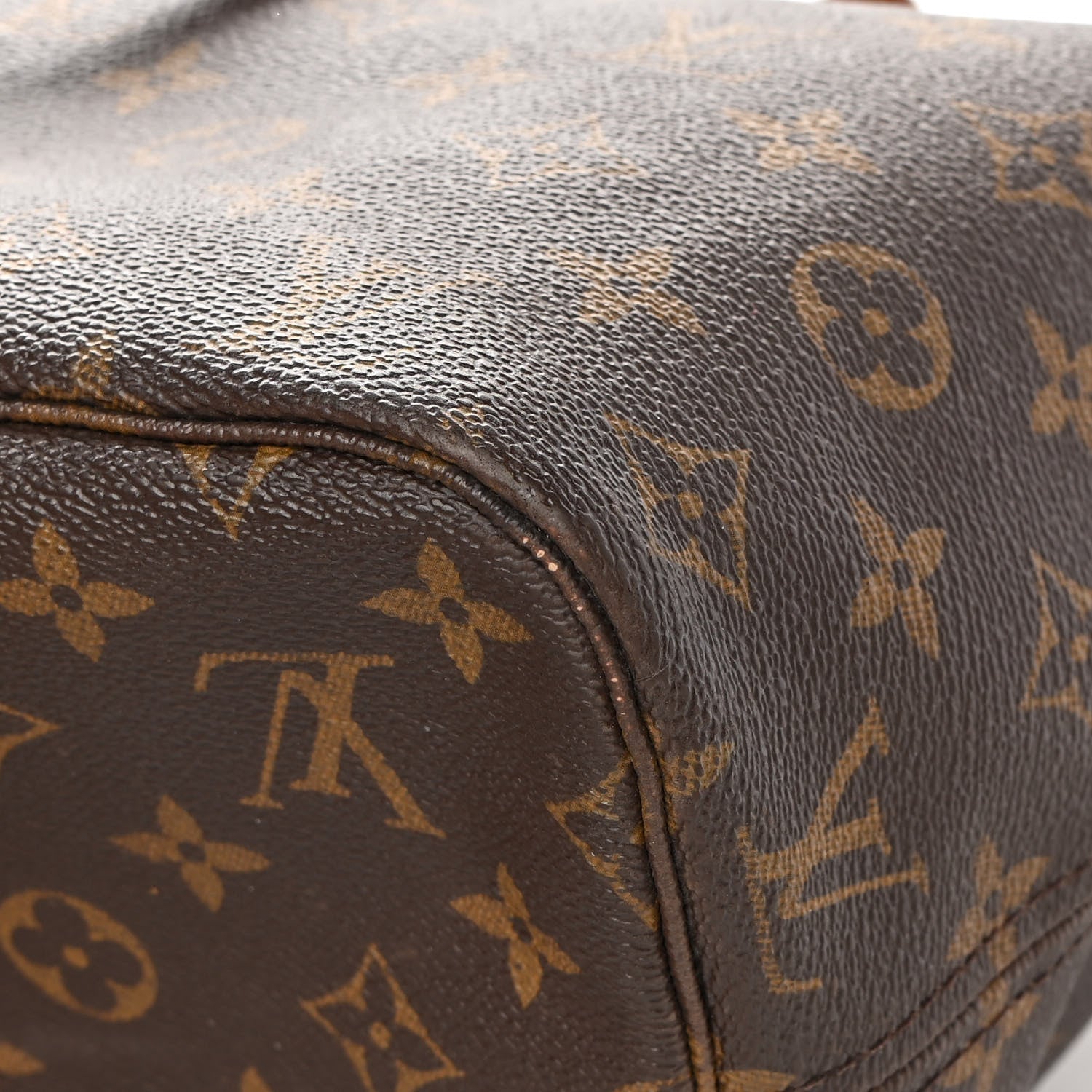 Louis Vuitton Monogram Neverfull MM 11 of 23