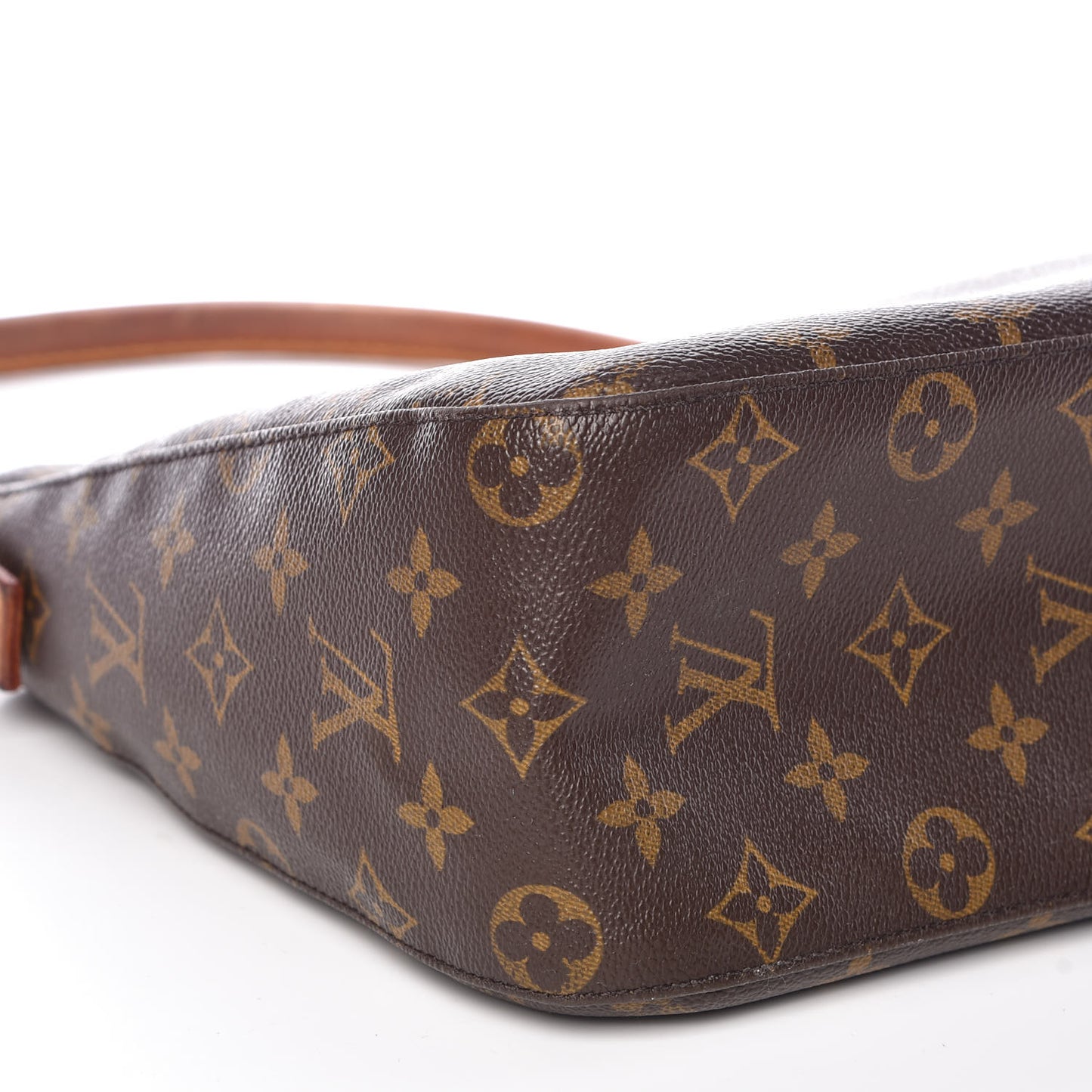 Monogram Looping MM