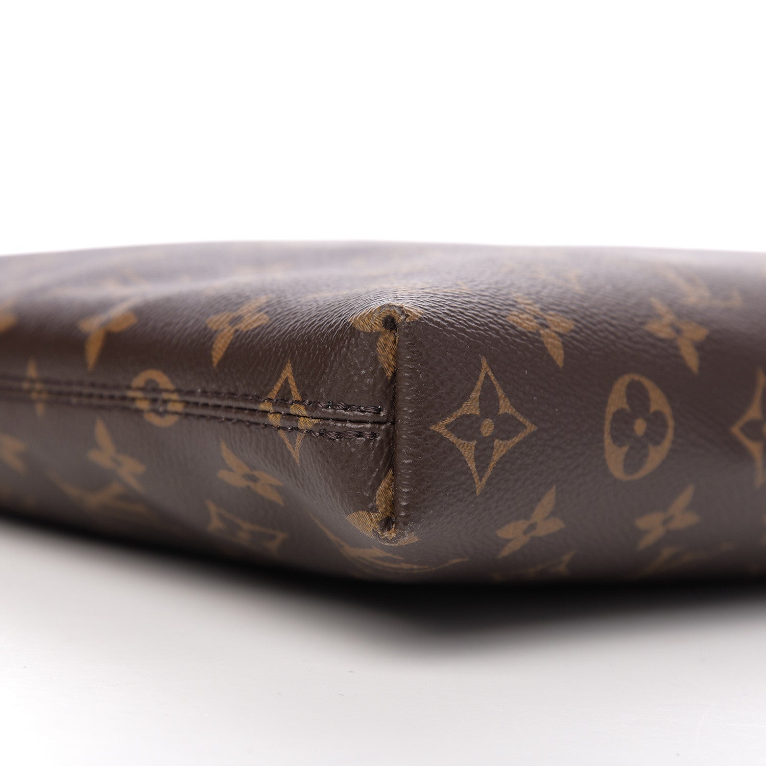 Louis Vuitton Monogram Carry It 7 of 8