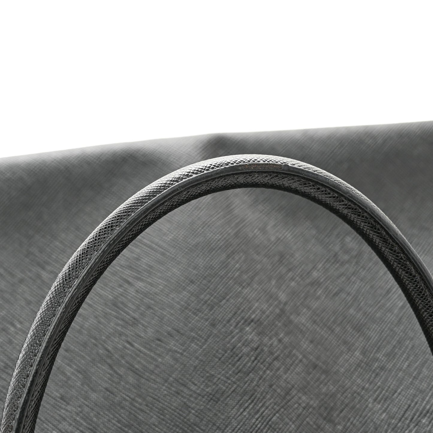 Saffiano Medium Galleria Double Zip Tote Black