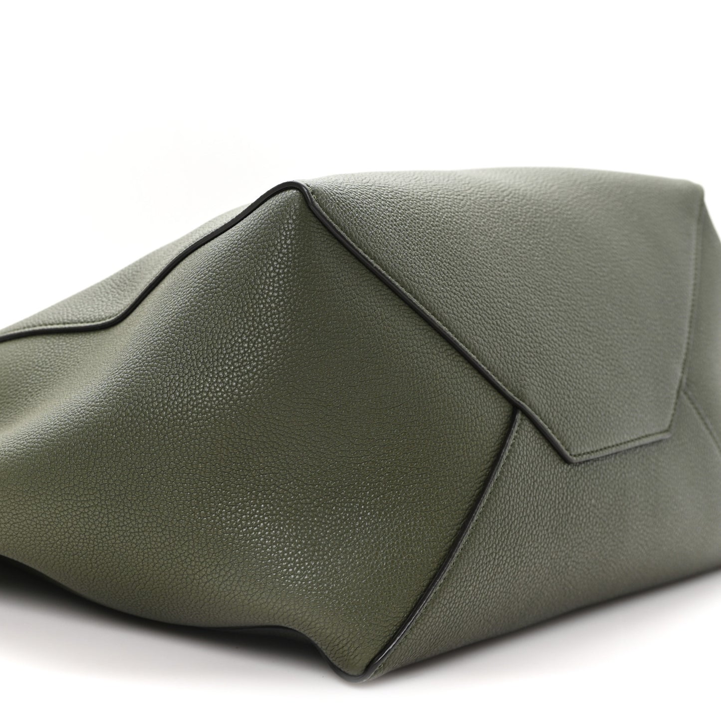 Soft Grained Calfskin Medium Cabas Phantom Dark Khaki
