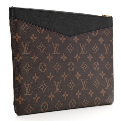 Louis Vuitton Monogram Daily Pouch Black 3 of 7