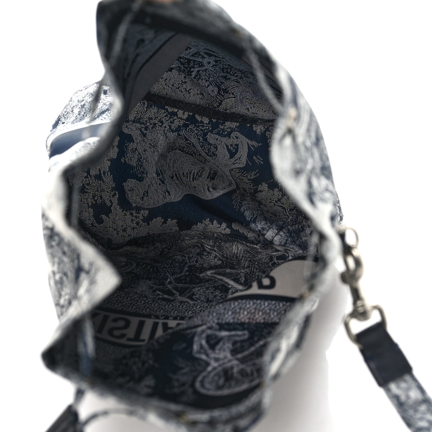 Christian Dior Technical Fabric Embroidered Toile De Jouy Sauvage DiorTravel Pouch Blue 5 of 10