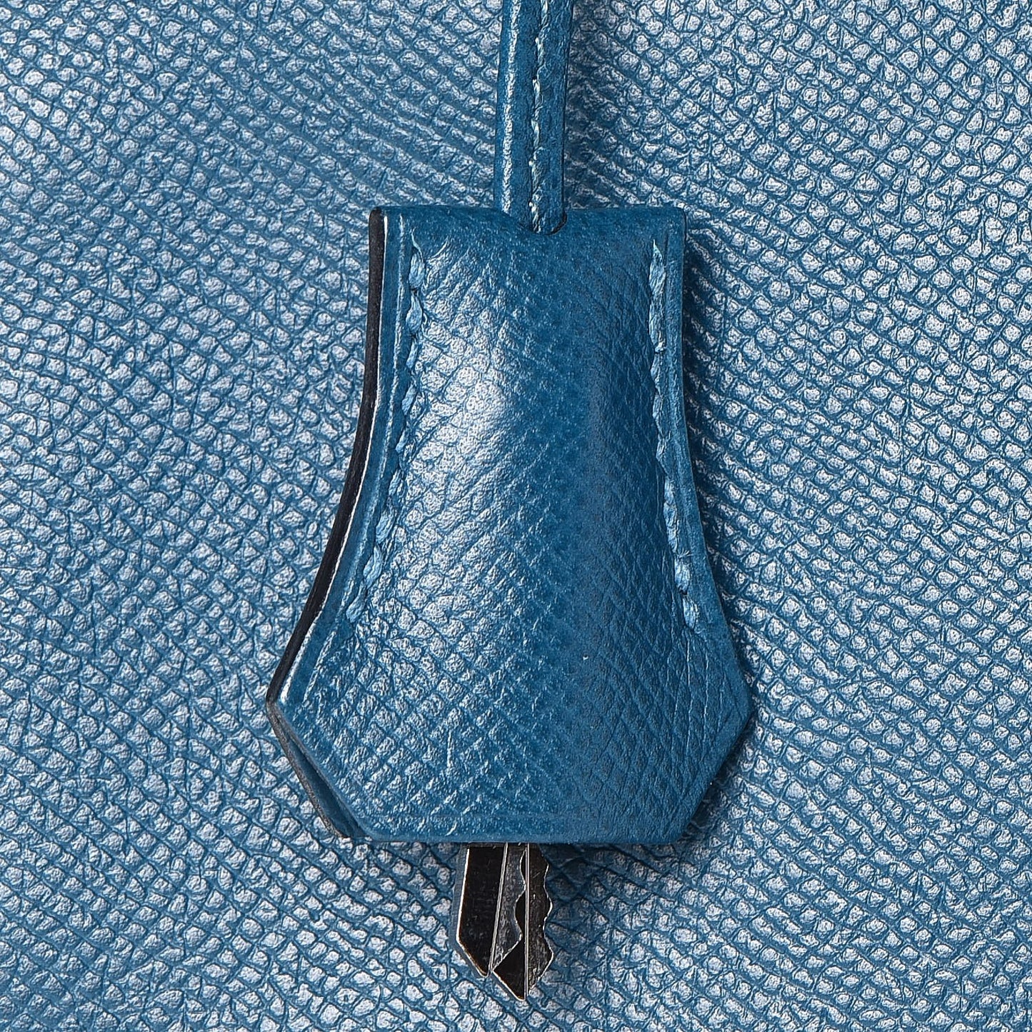 Epsom Retourne Kelly 28 Bleu Thalassa