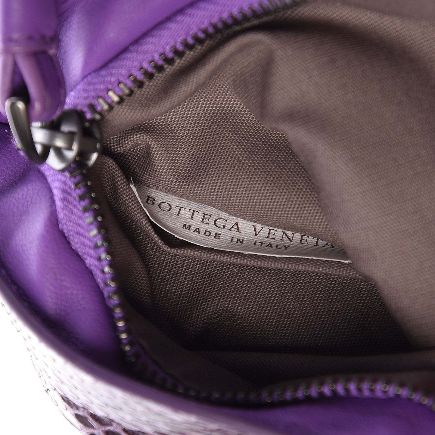 Nappa Intrecciato Ayers Pouch Violet