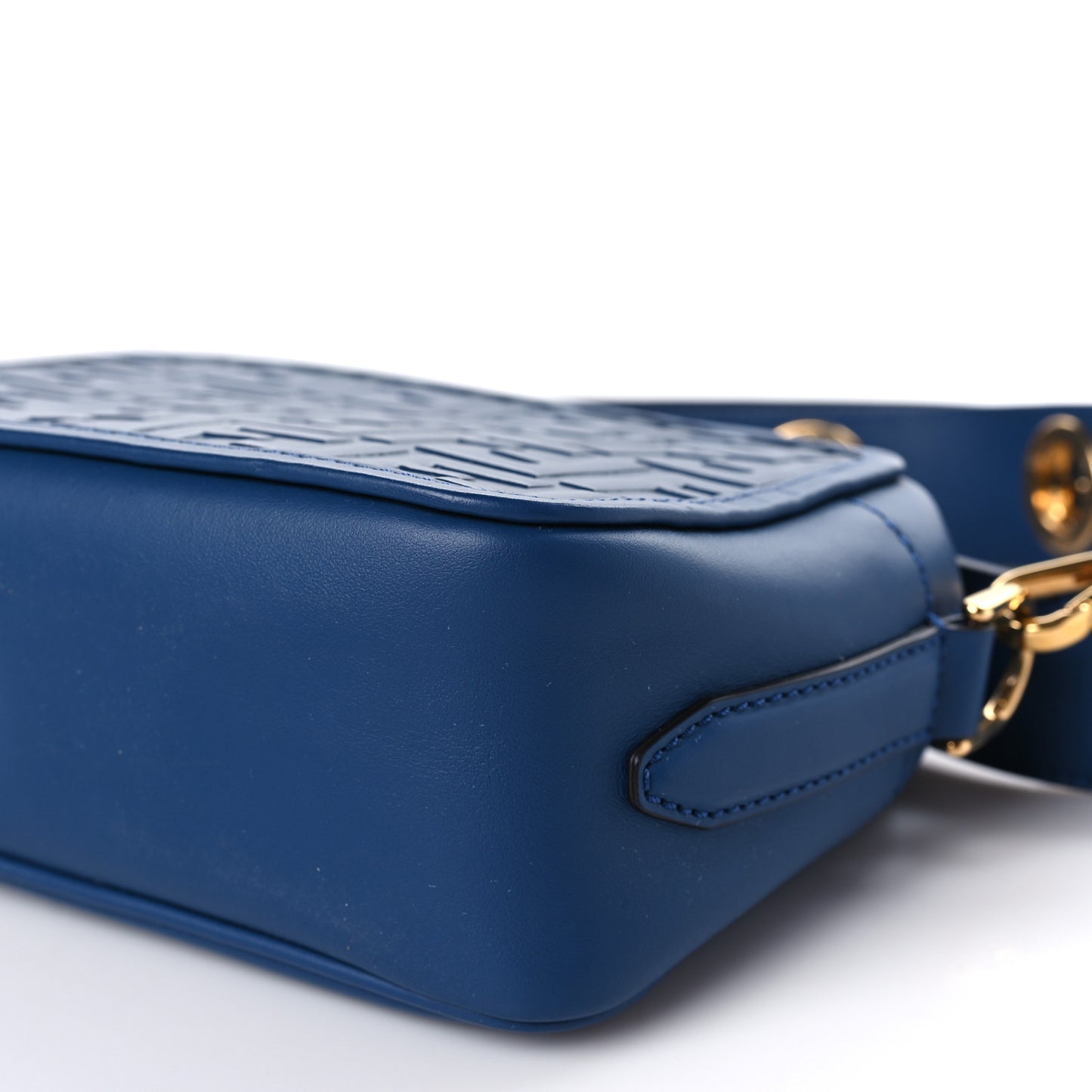 Vitello Century FF 1974 Embossed Camera Case Blueberry