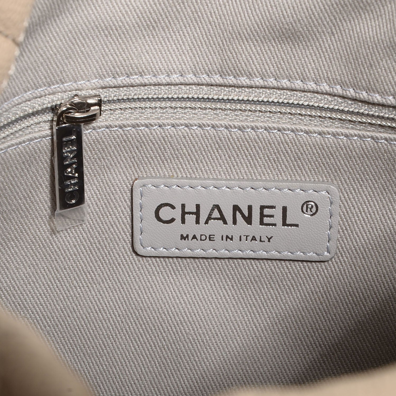 Chanel Caviar Easy Zip Tote Beige Clair 6 of 7