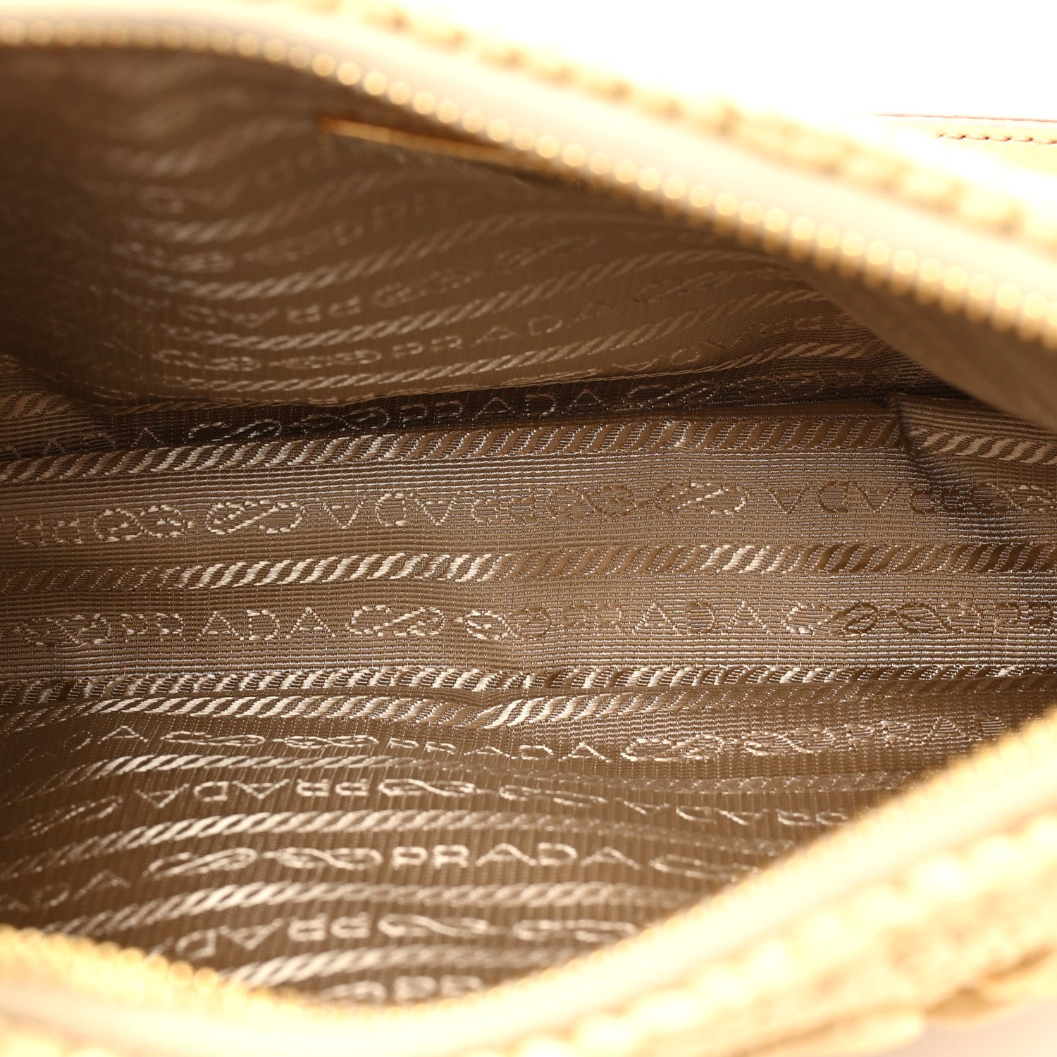 Prada Yarn Raffia Effect Crochet Mini Re-Edition 2000 Shoulder Bag Naturale 5 of 10