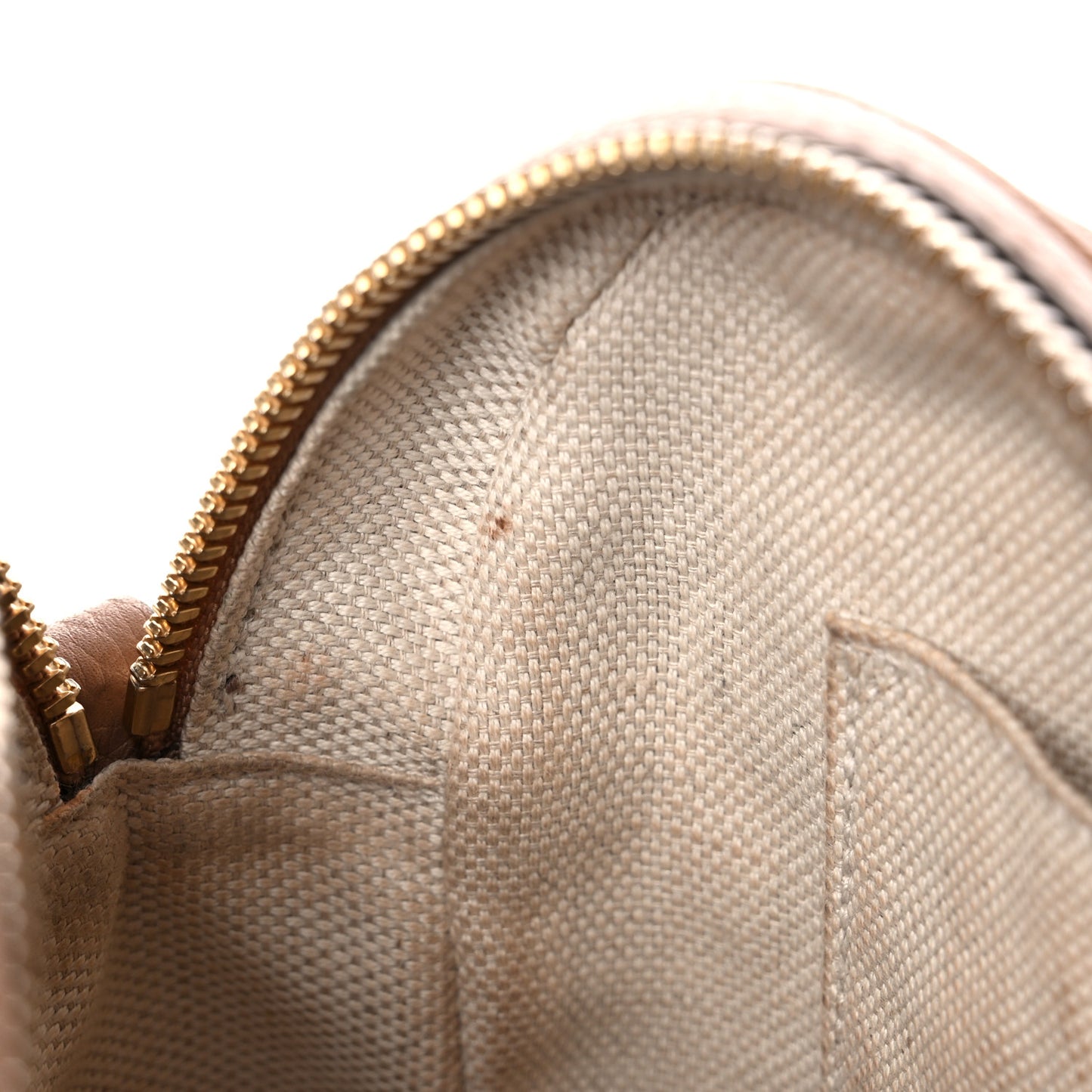 Pebbled Calfskin Small Soho Disco Bag Camelia