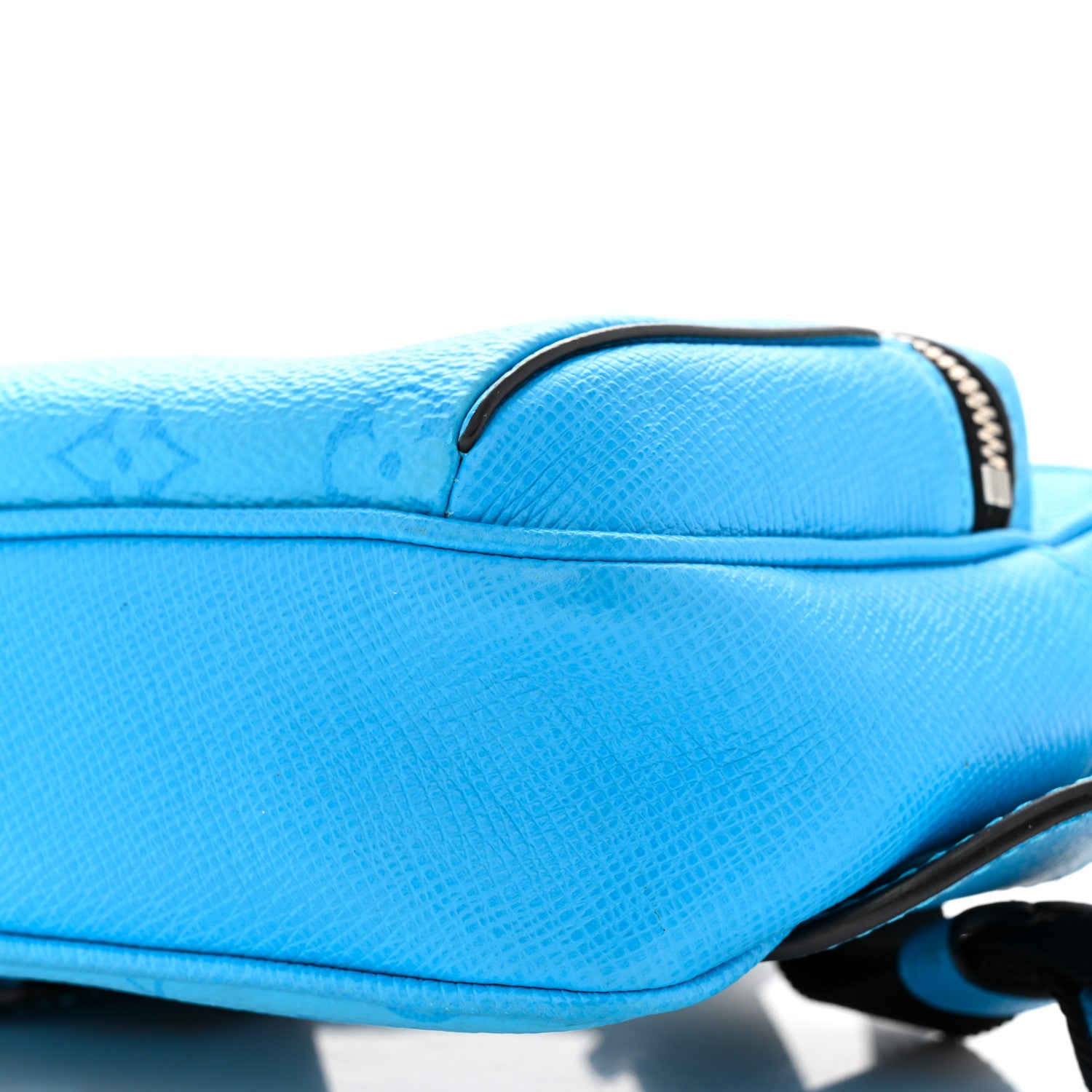 Louis Vuitton Taigarama Outdoor Bumbag Blue Lagoon 10 of 10