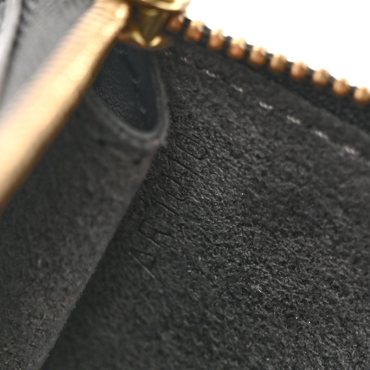 Epi Pochette Accessories 24 Black