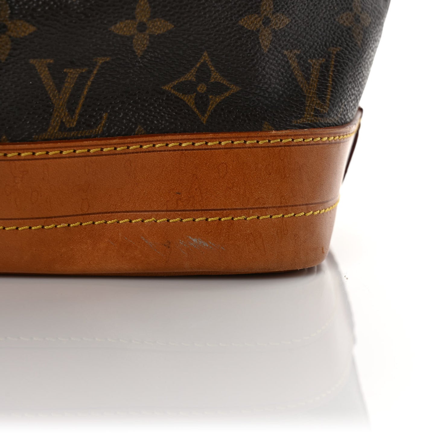 Monogram Noe