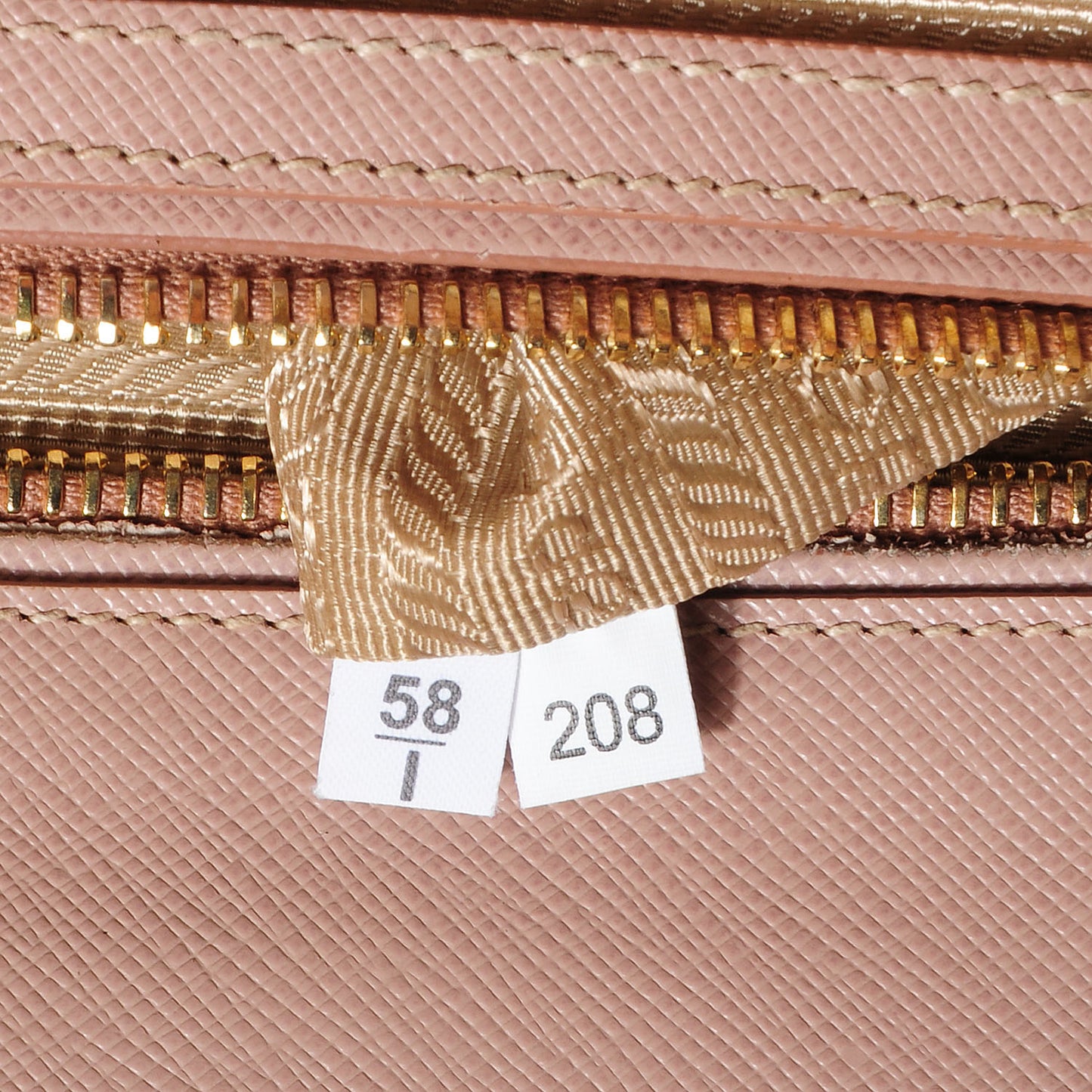 Saffiano Lux Medium Double Zip Tote Cammeo