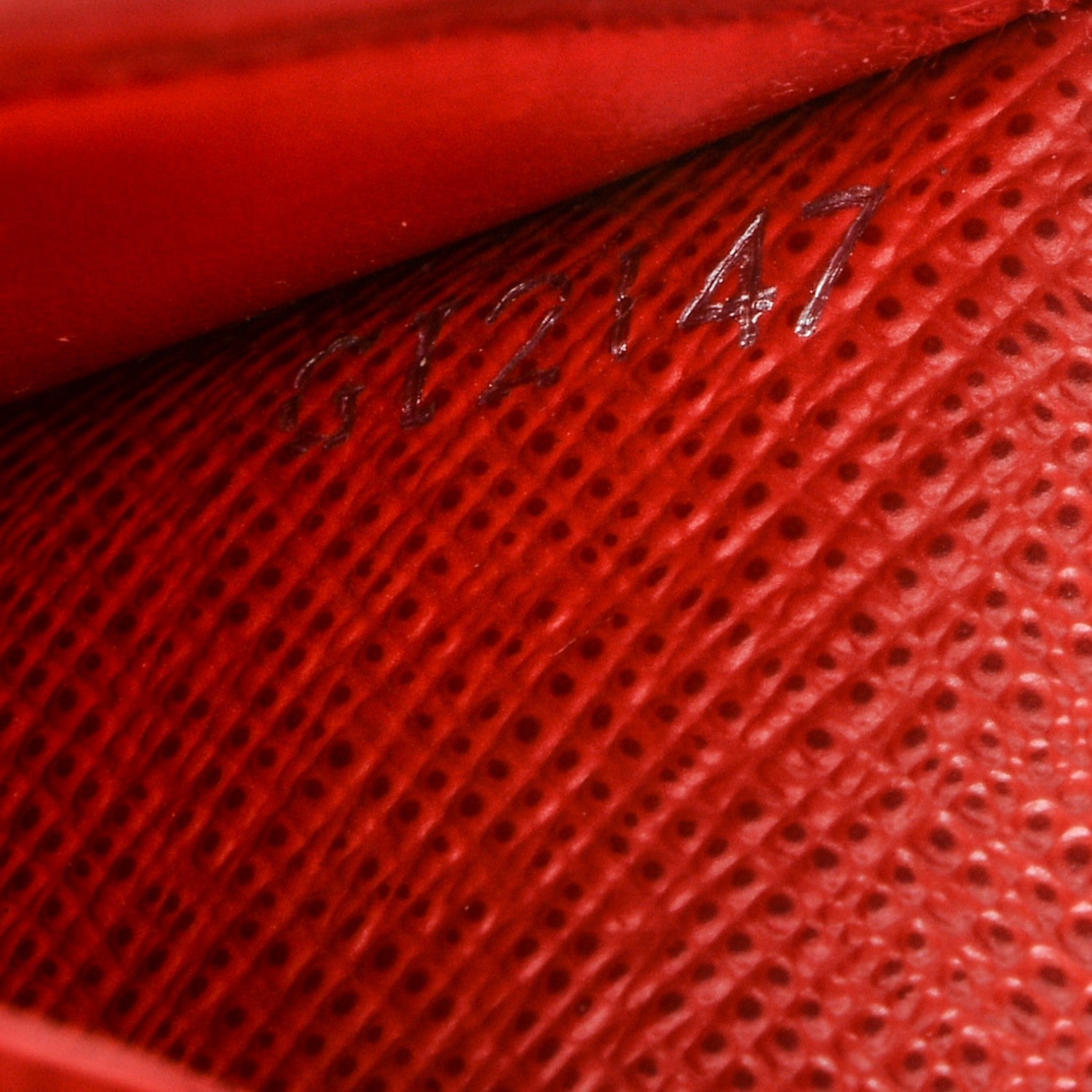 Louis Vuitton X SUPREME Epi Pocket Organizer Red 7 of 7