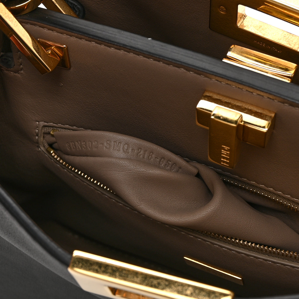 Fendi Vitello Tahiti Burro Medium Peekaboo Iconic Essentially Satchel Black Corda 8 of 11