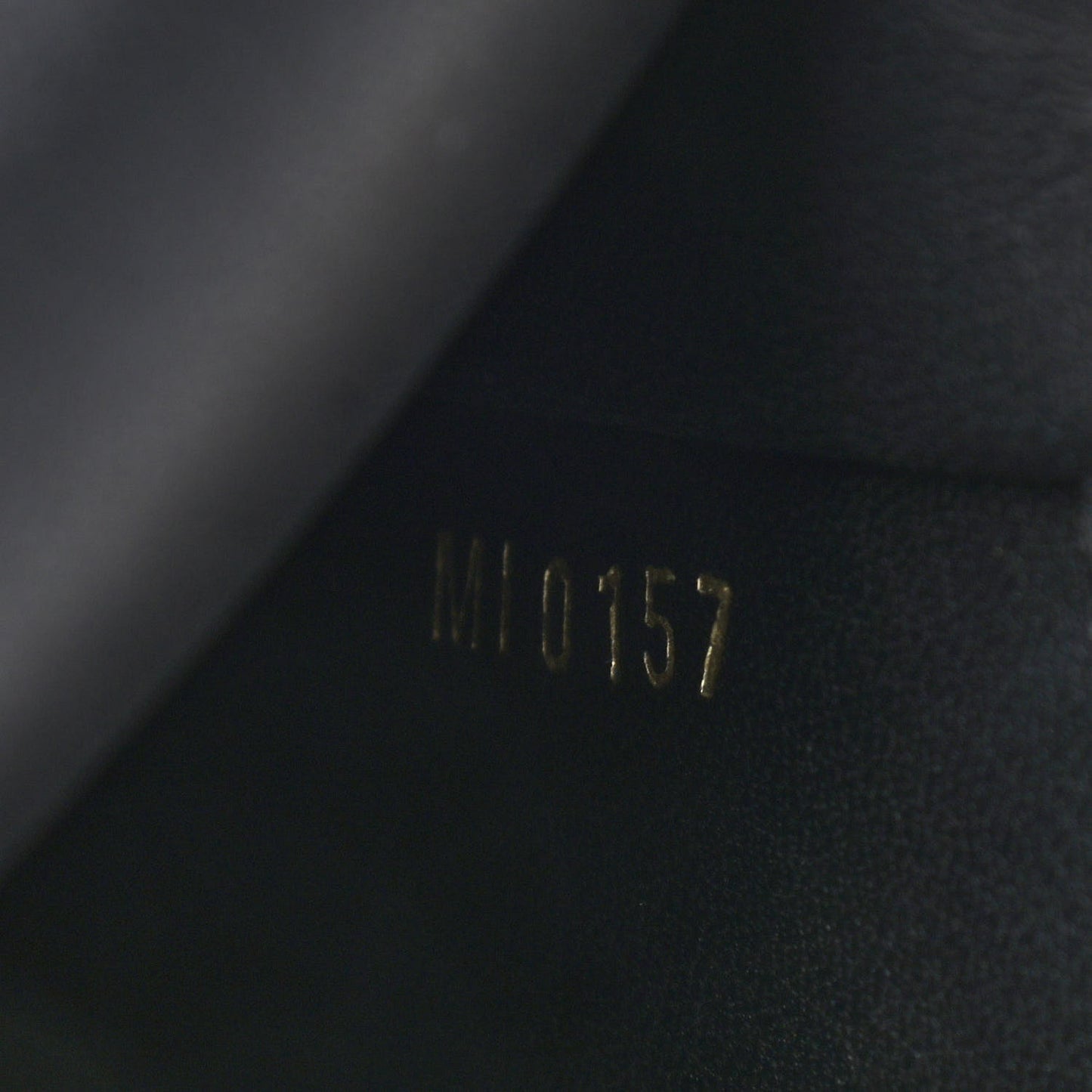Grained Calfskin Vivienne NM Black