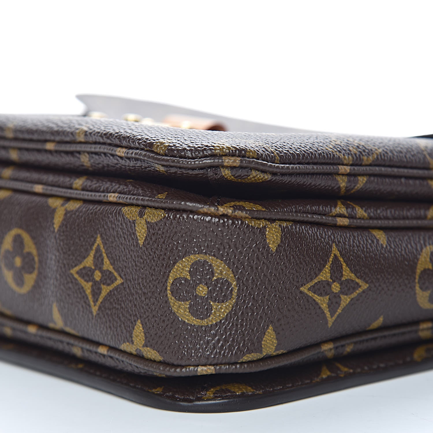 Louis Vuitton Monogram Pochette Metis 11 of 11