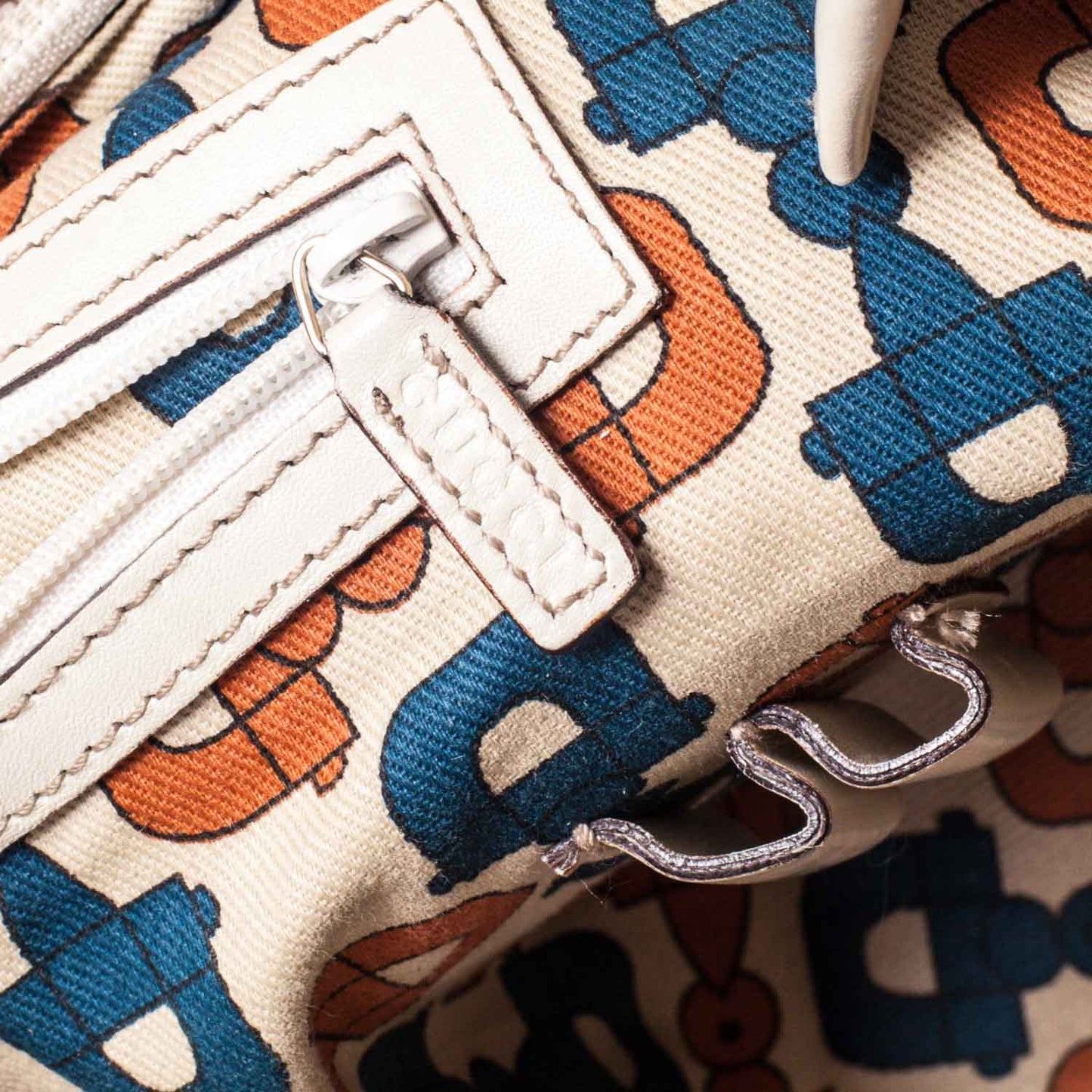 Guccissima Punch Tote Ivory