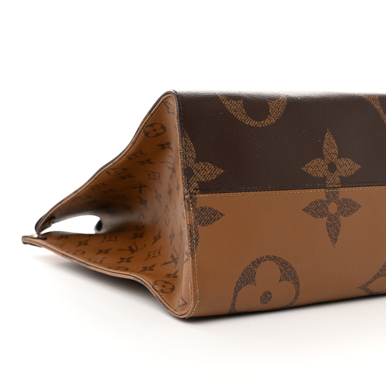 Louis Vuitton Reverse Monogram Giant Onthego GM 8 of 10