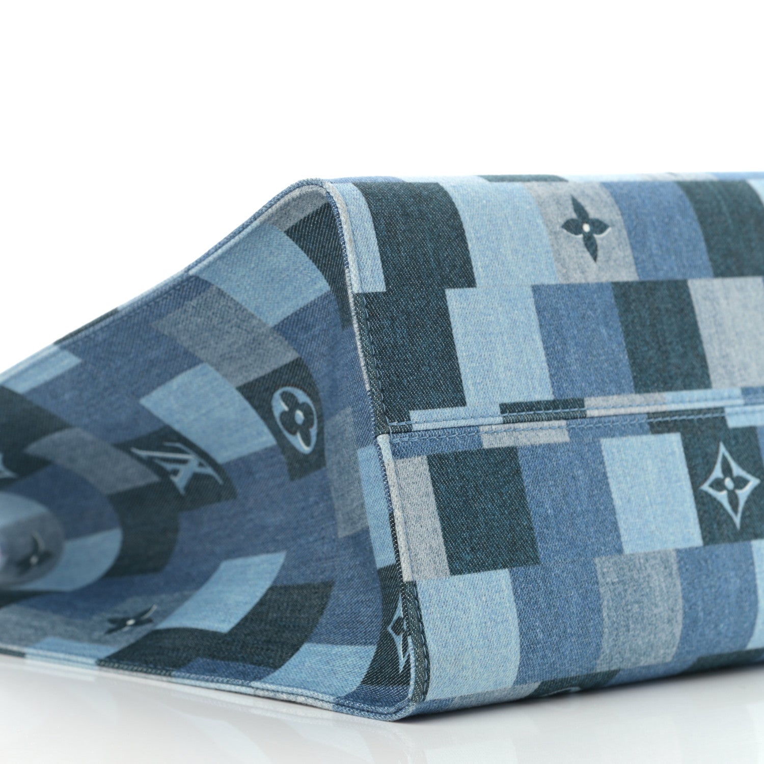 Louis Vuitton Denim Damier Monogram Onthego Blue Rouge 9 of 10