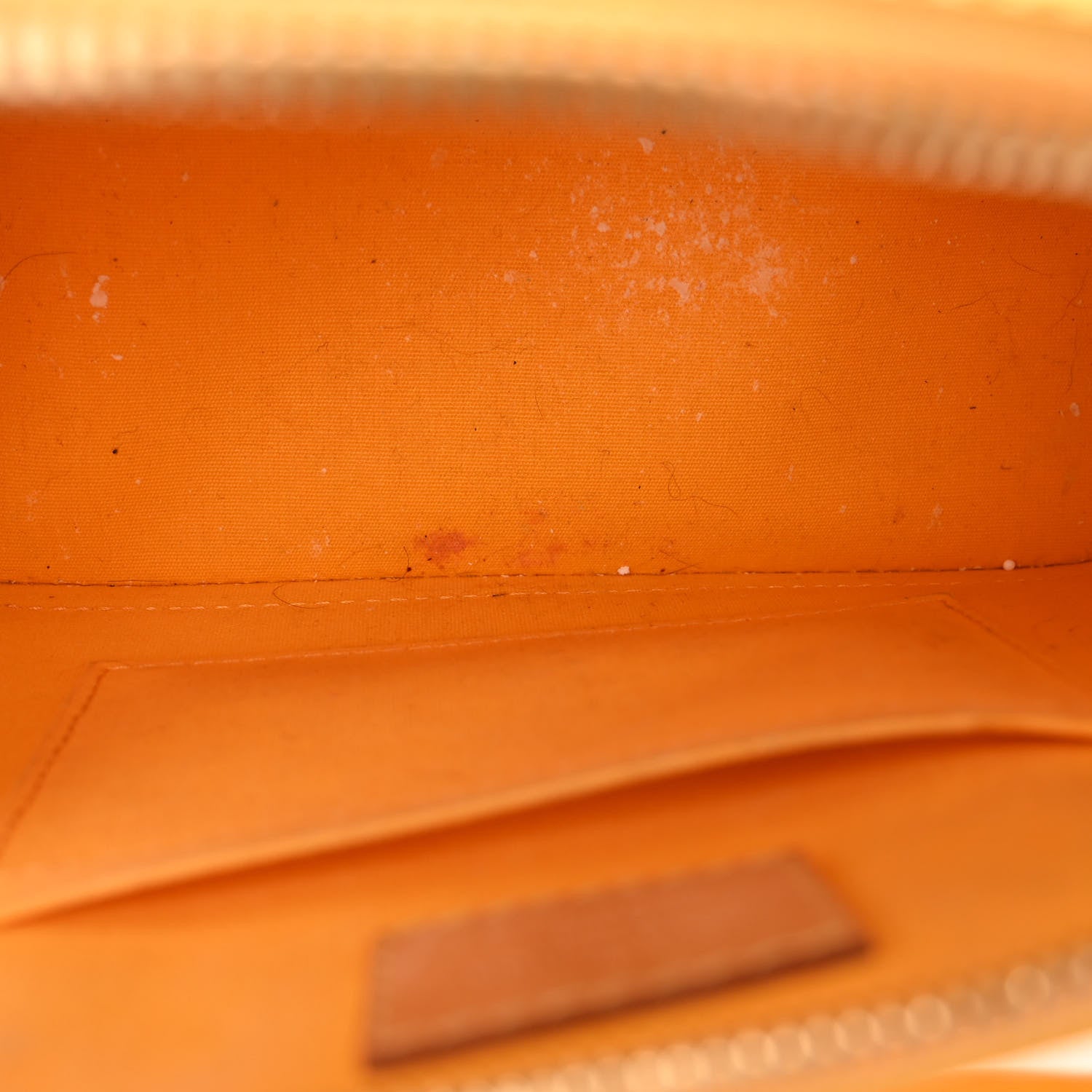 Louis Vuitton Vernis Alma BB Jaune Passion 16 of 20