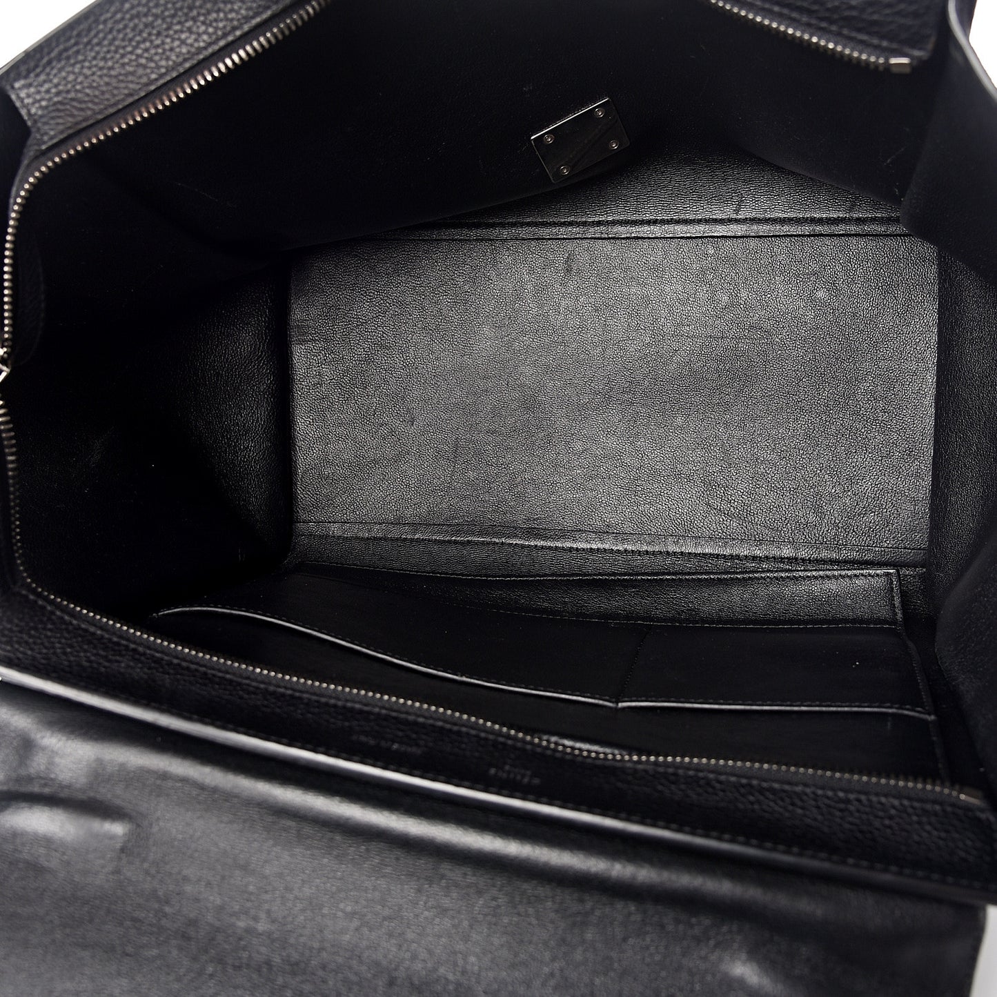 Drummed Calfskin Suede Medium Trapeze Black