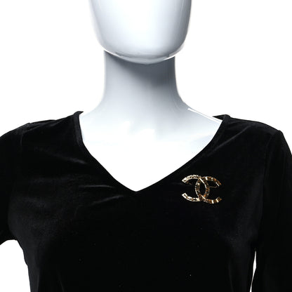 Chanel Metal CC Brooch Gold 2 of 4