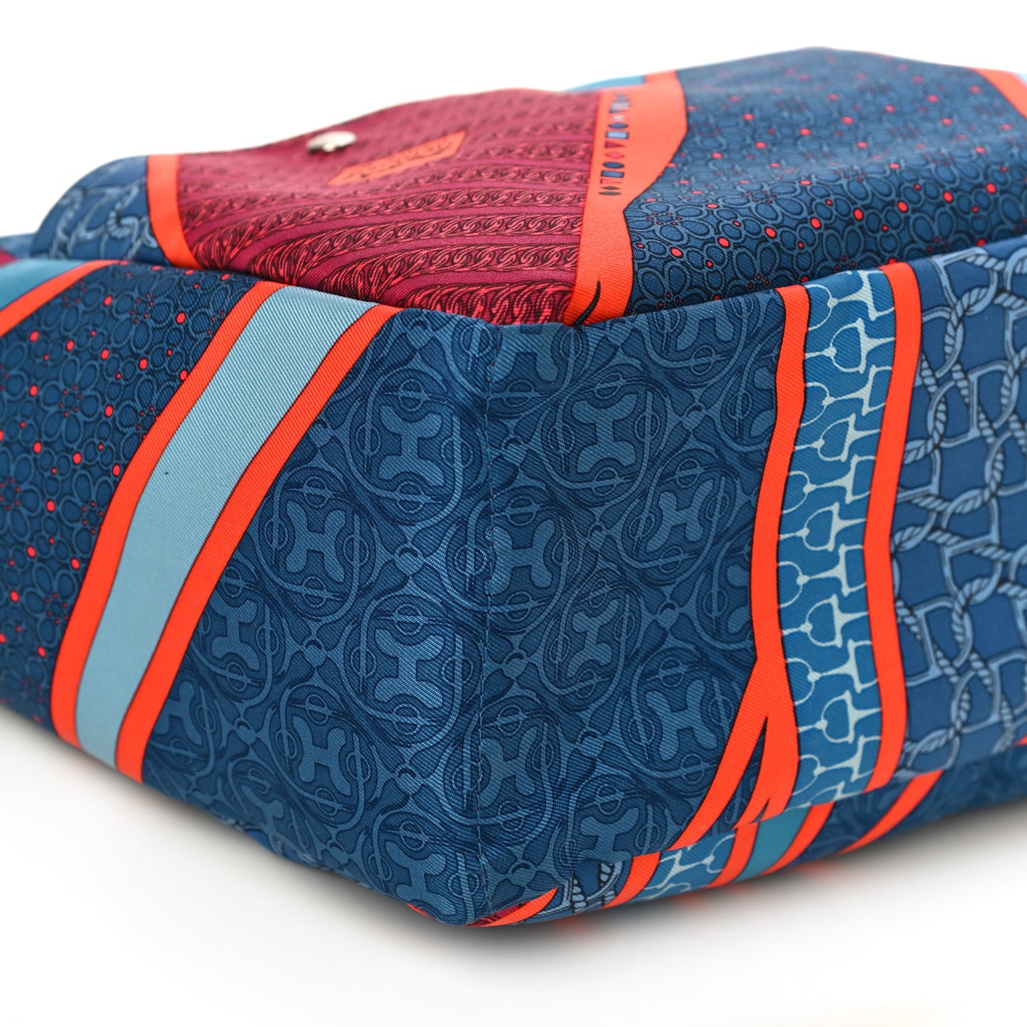 Silk Carre en Cravates Fourbi 25 MM Pouch Bleu Saphir