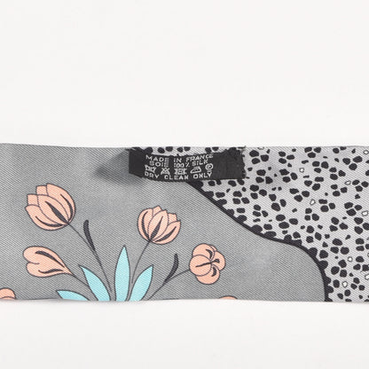 Hermes Silk Les Leopards Twilly Gris Acier Gris Perle Peach 2 of 3