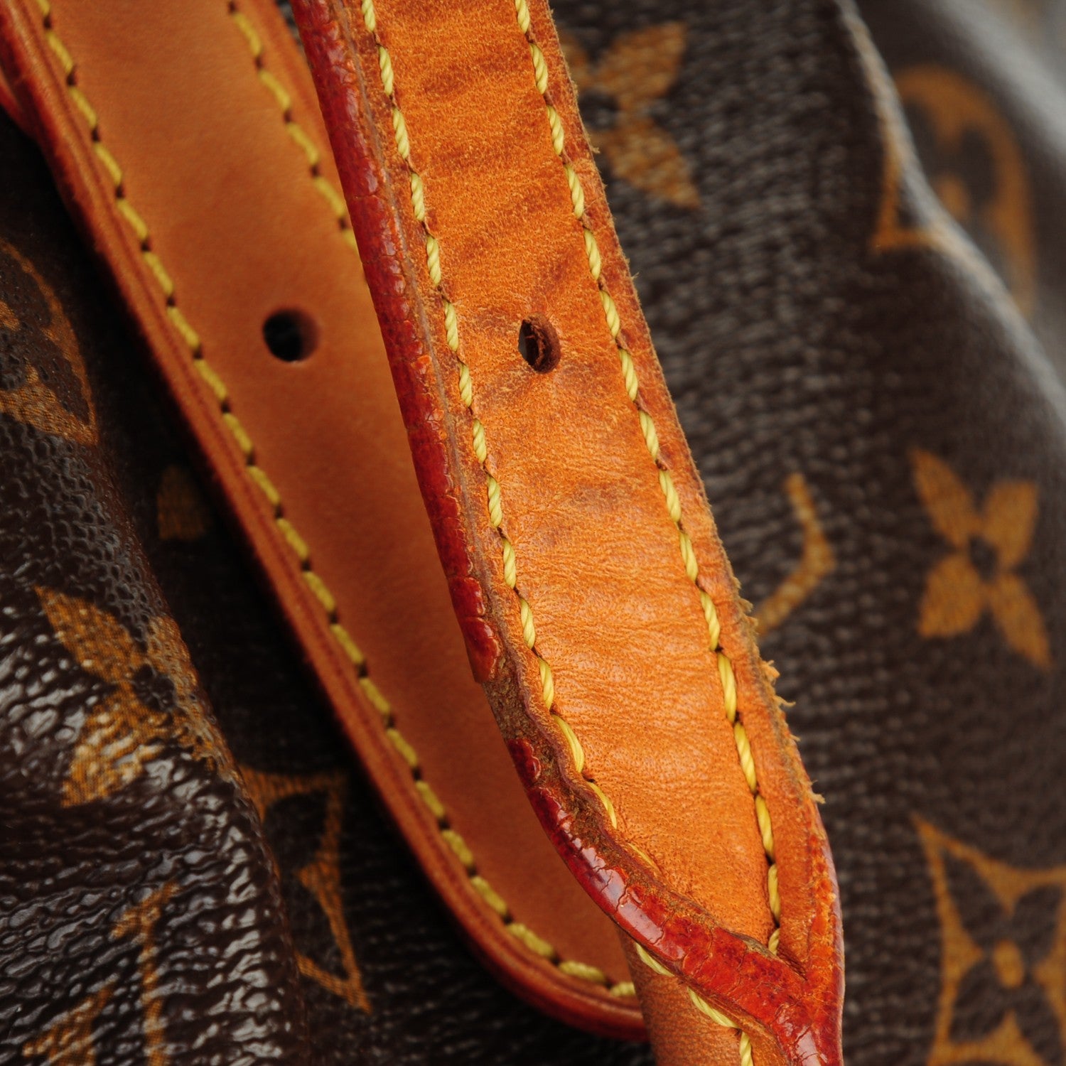 Louis Vuitton Monogram Tivoli GM 4 of 7