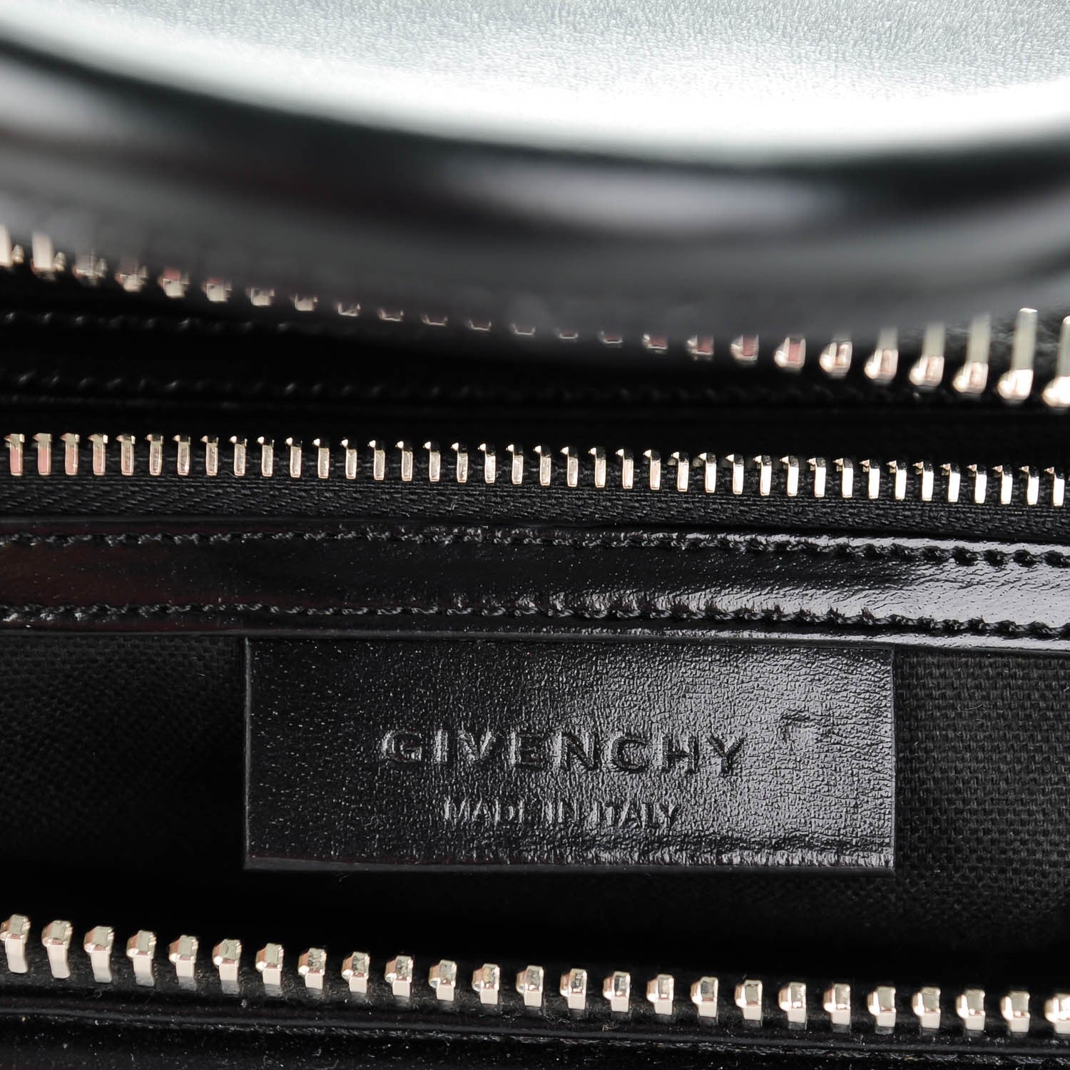 Givenchy Shiny Lord Calfskin Small Antigona Black 6 of 7