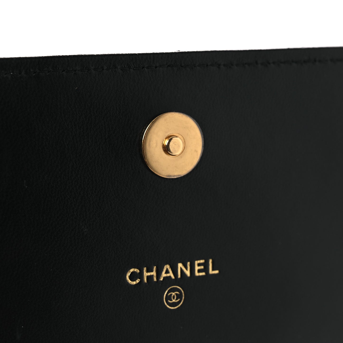 Lambskin Quilted CC Pearl Enamel Clutch on Chain WOC Black